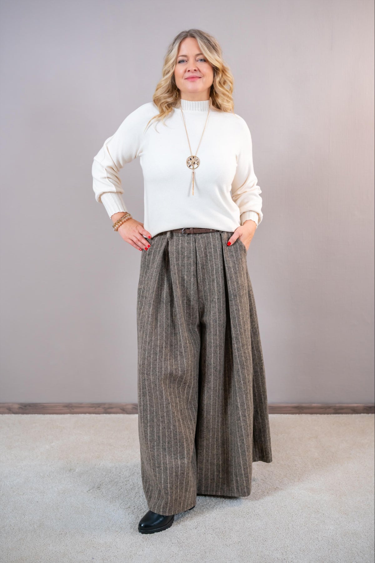 Feinstrickpullover mit Stehkragen, creme