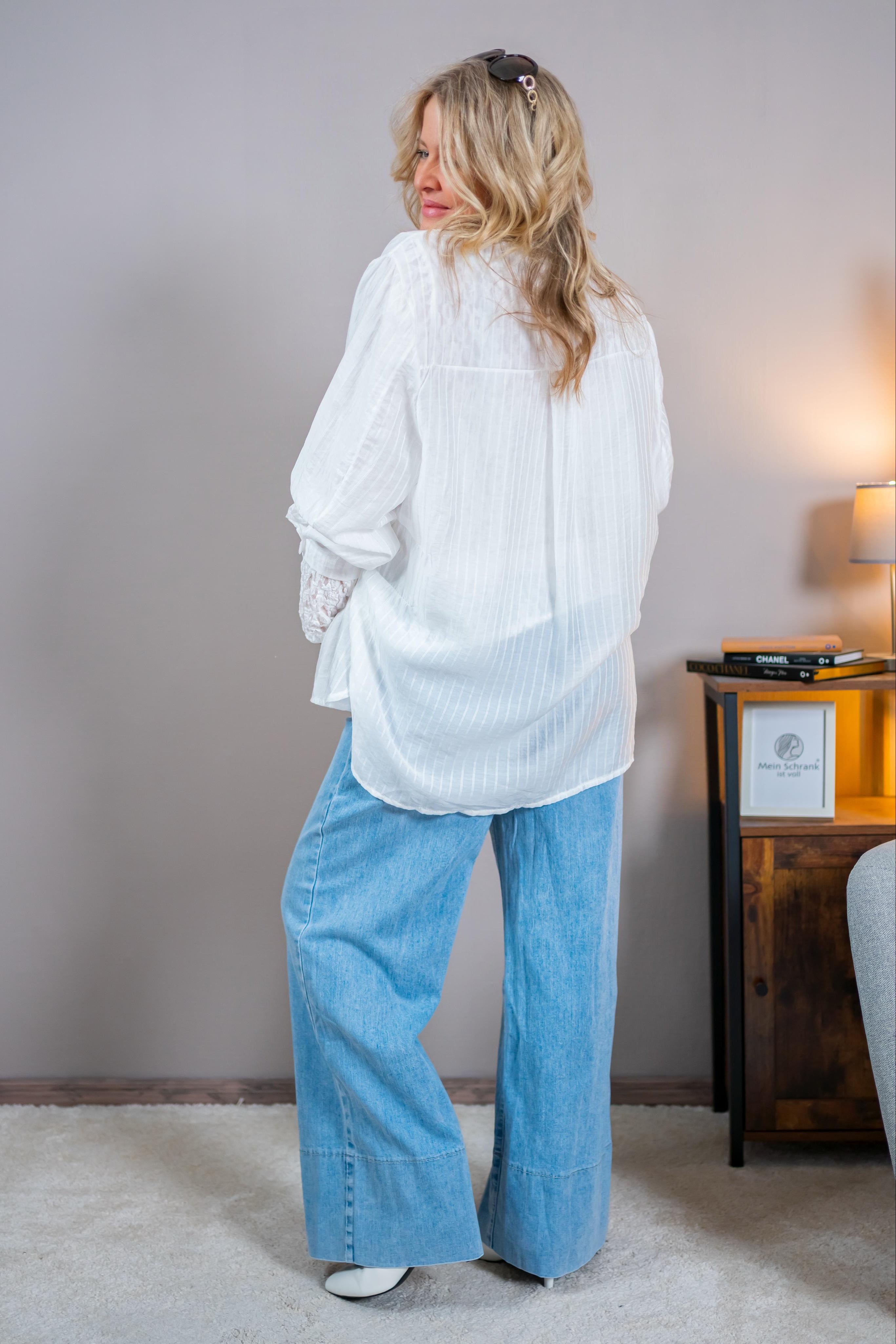 Leichte, transparente Hemdbluse im Streifendesign, weiß
