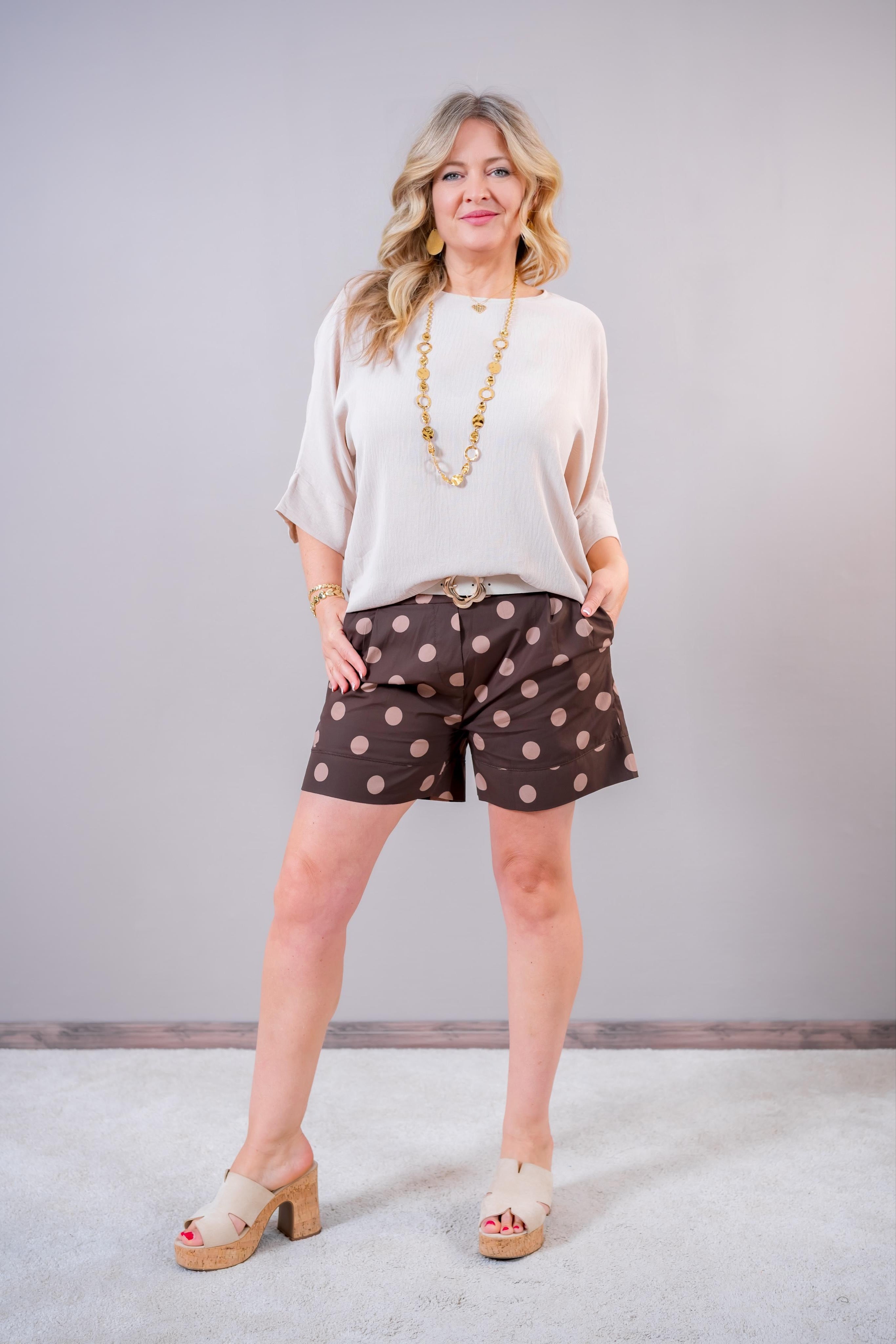 Kurze Hose mit Punkte-Muster, braun/camel