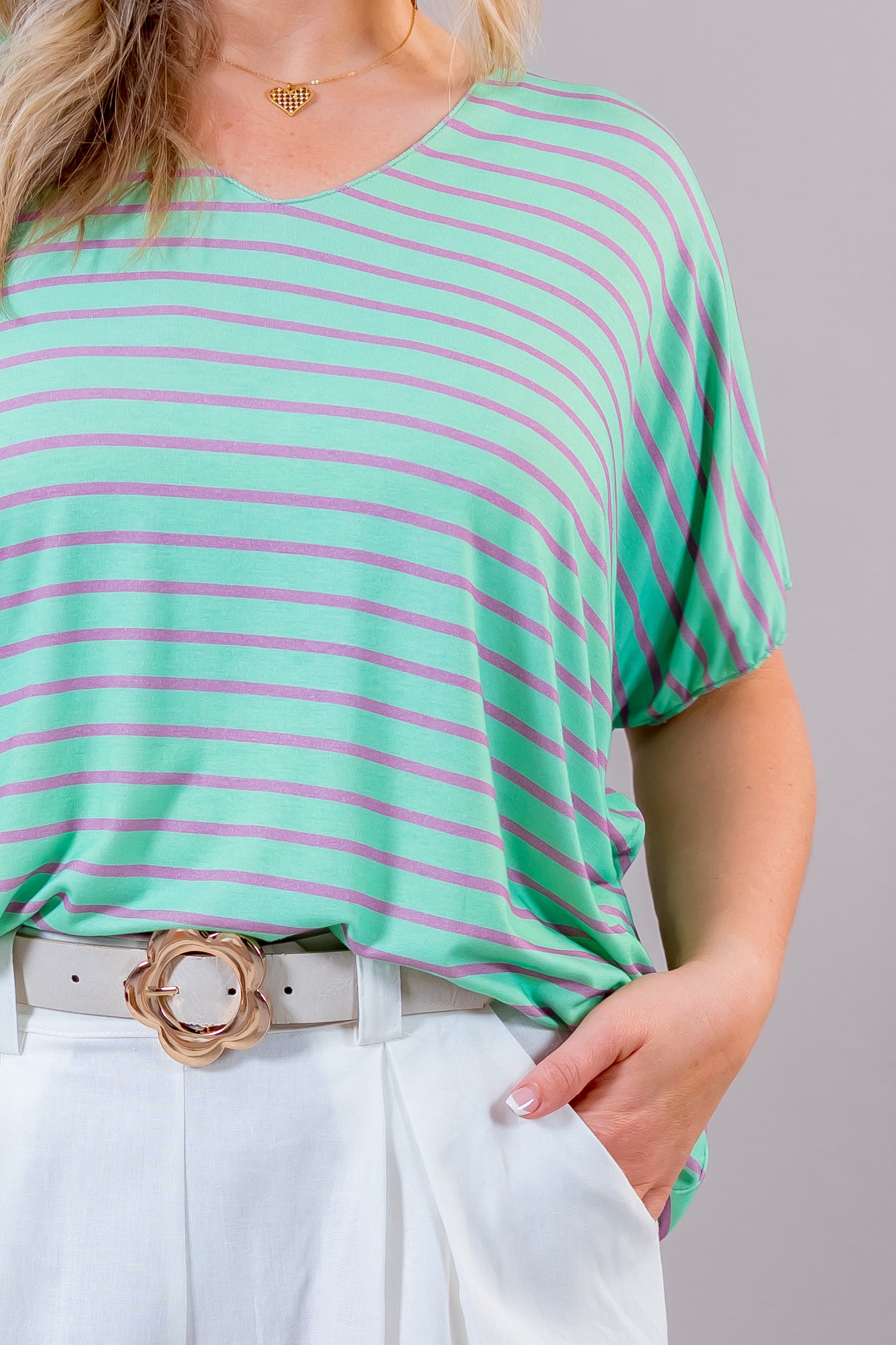 Fließendes Oversize Shirt mit Streifen, grün/violett