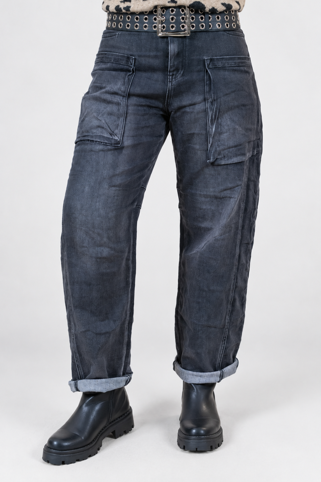 Barrel-Fit Jeans mit aufgesetzten Taschen, black-washed