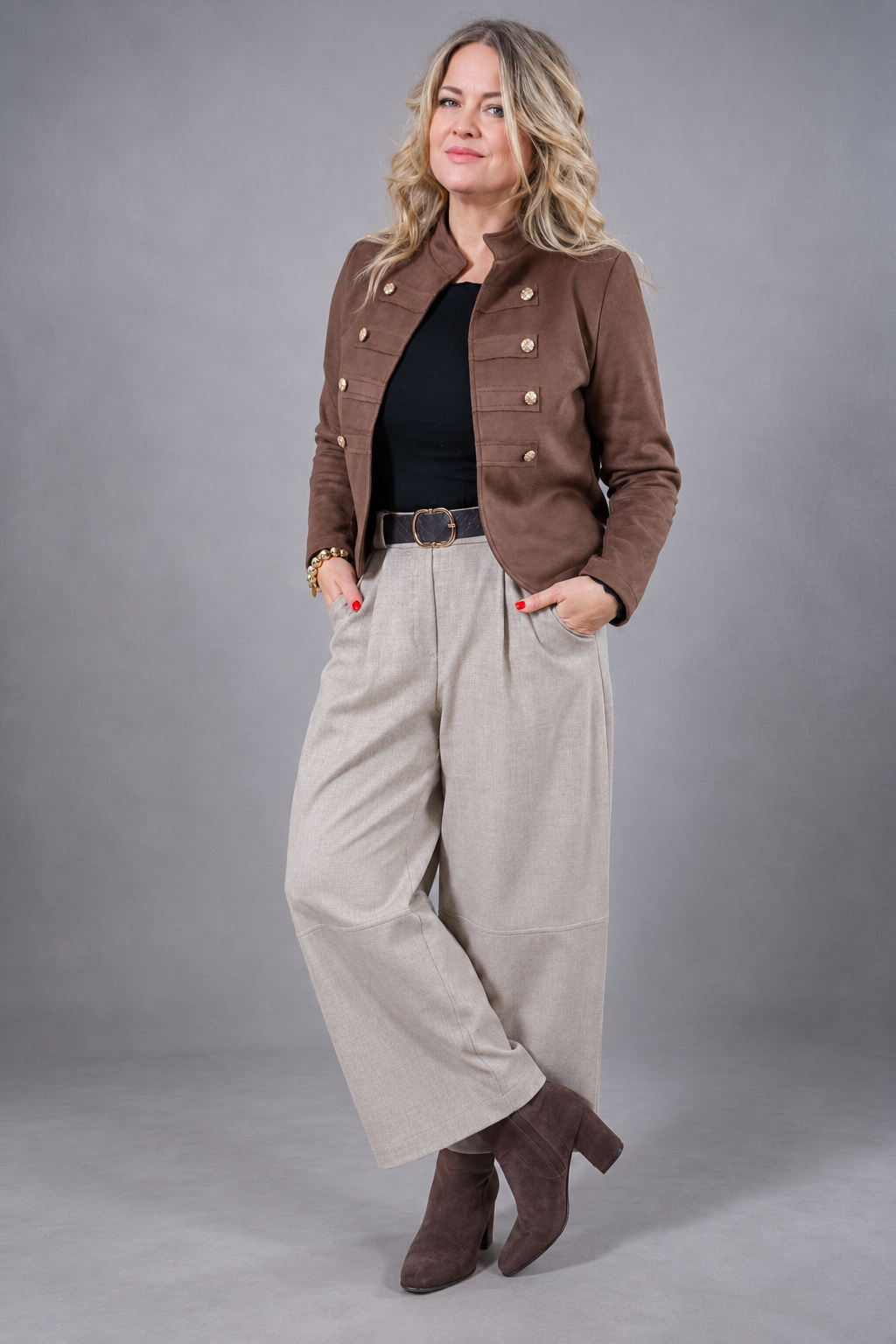 Jacke in Velourslederoptik, schokobraun