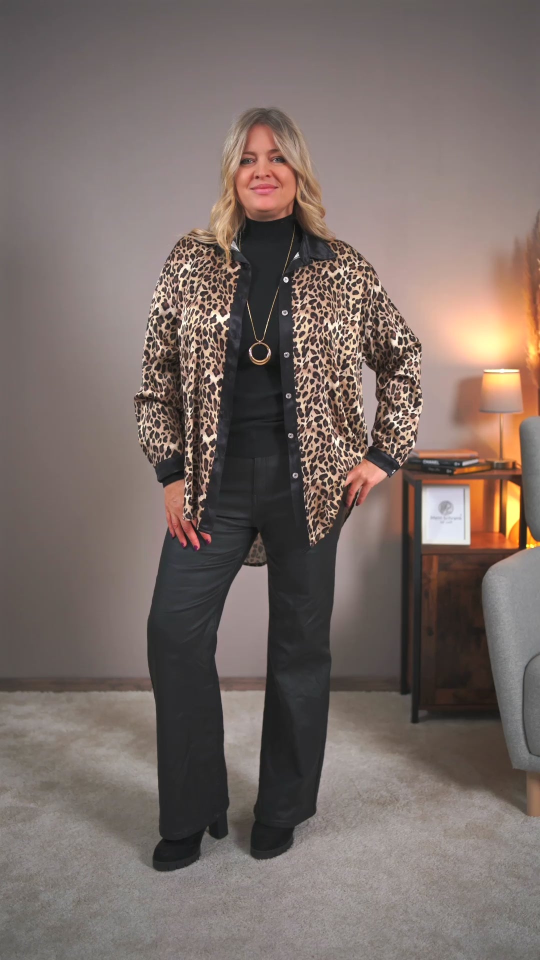 Leoprint Bluse aus Viskose