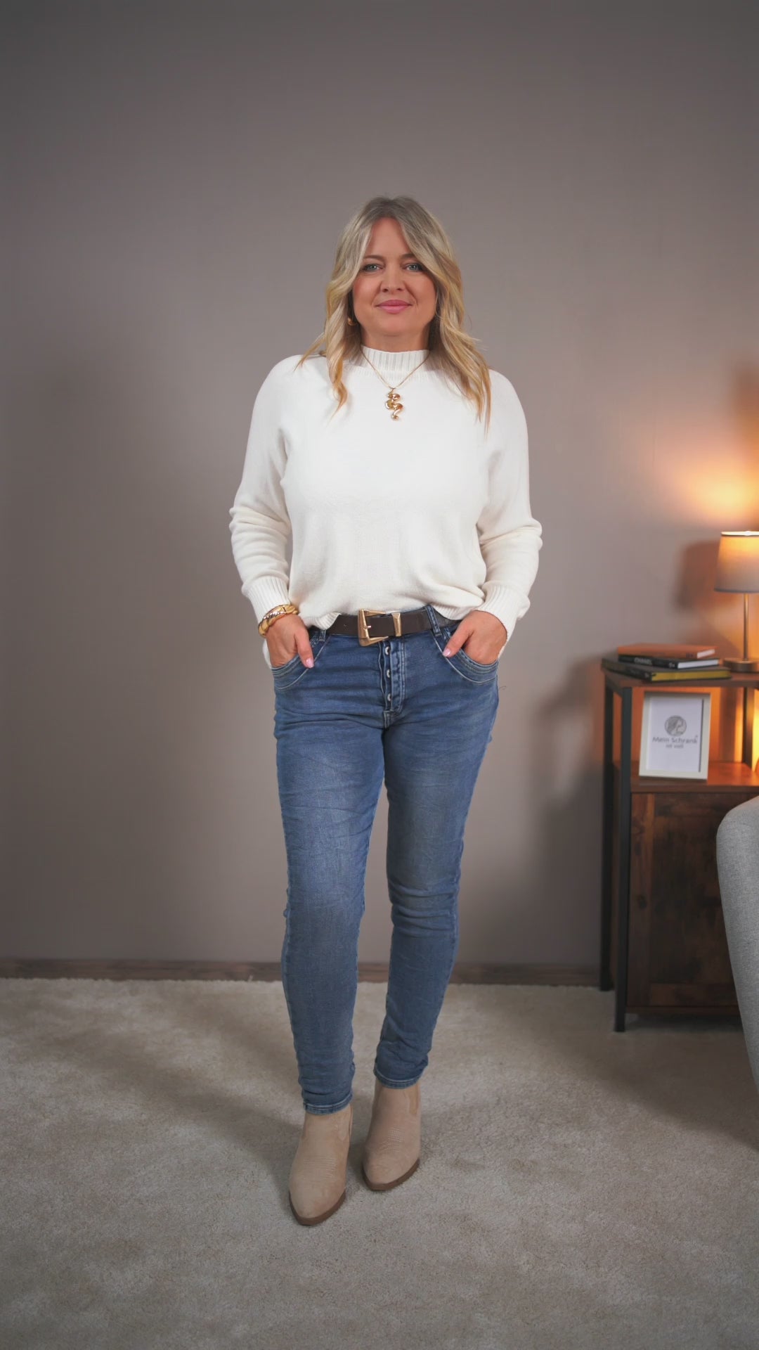 Jeans mit Knopfleiste, Mittelblau
