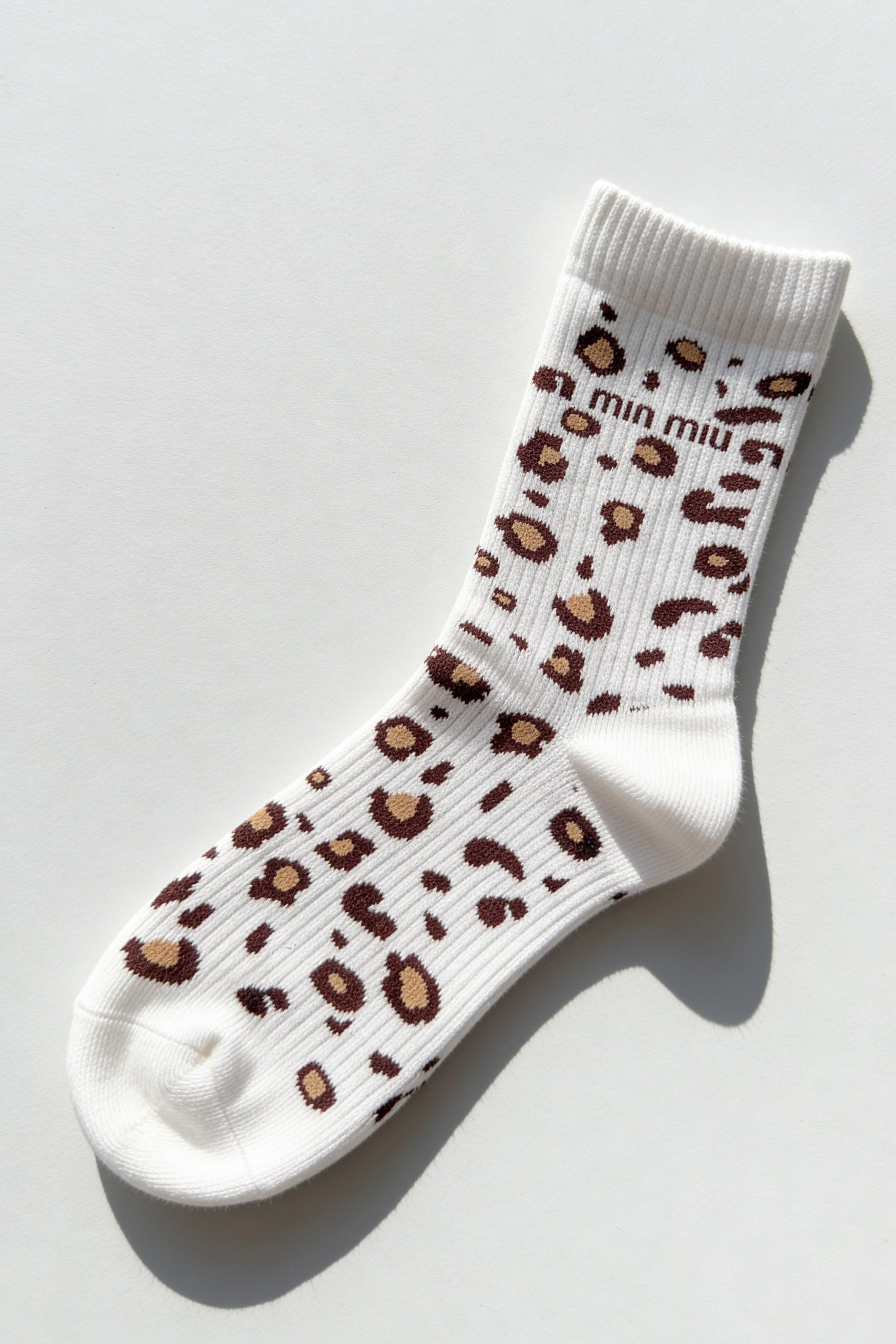 Socken mit Leo-Muster, weiß