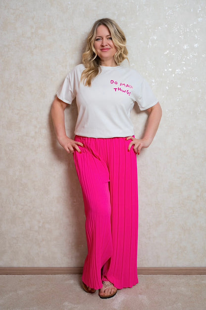 T-Shirt in Weiß/Pink
