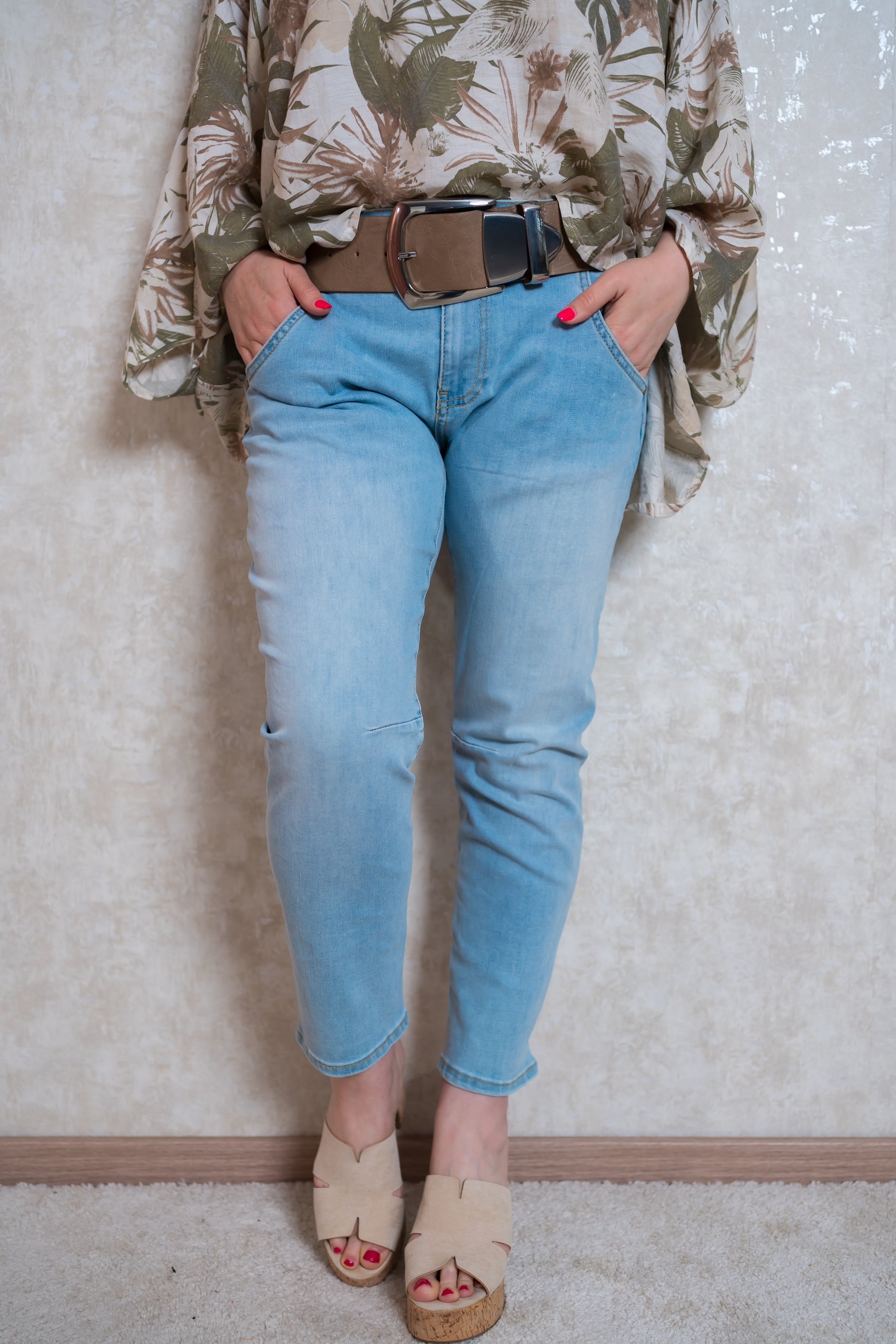 Jeans, Hellblau