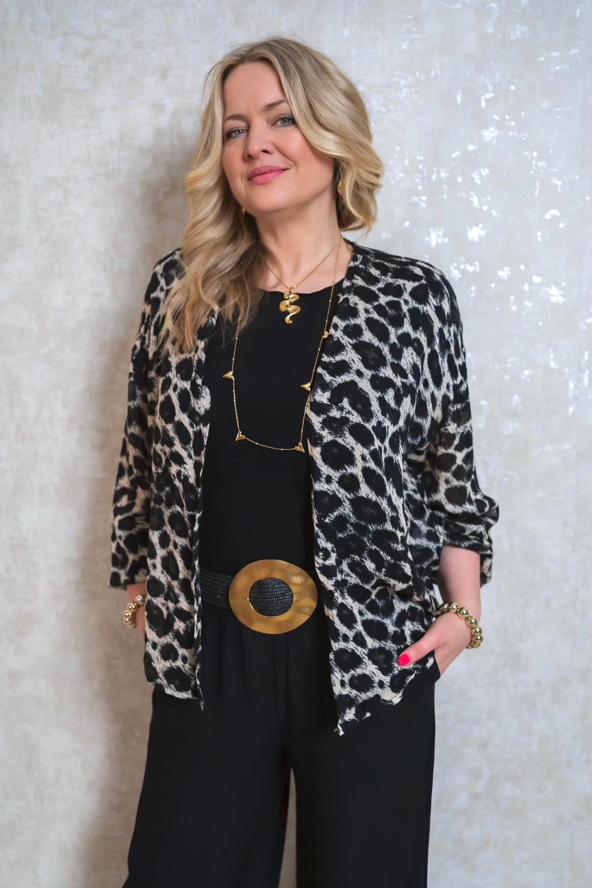 Bluse mit Leomuster