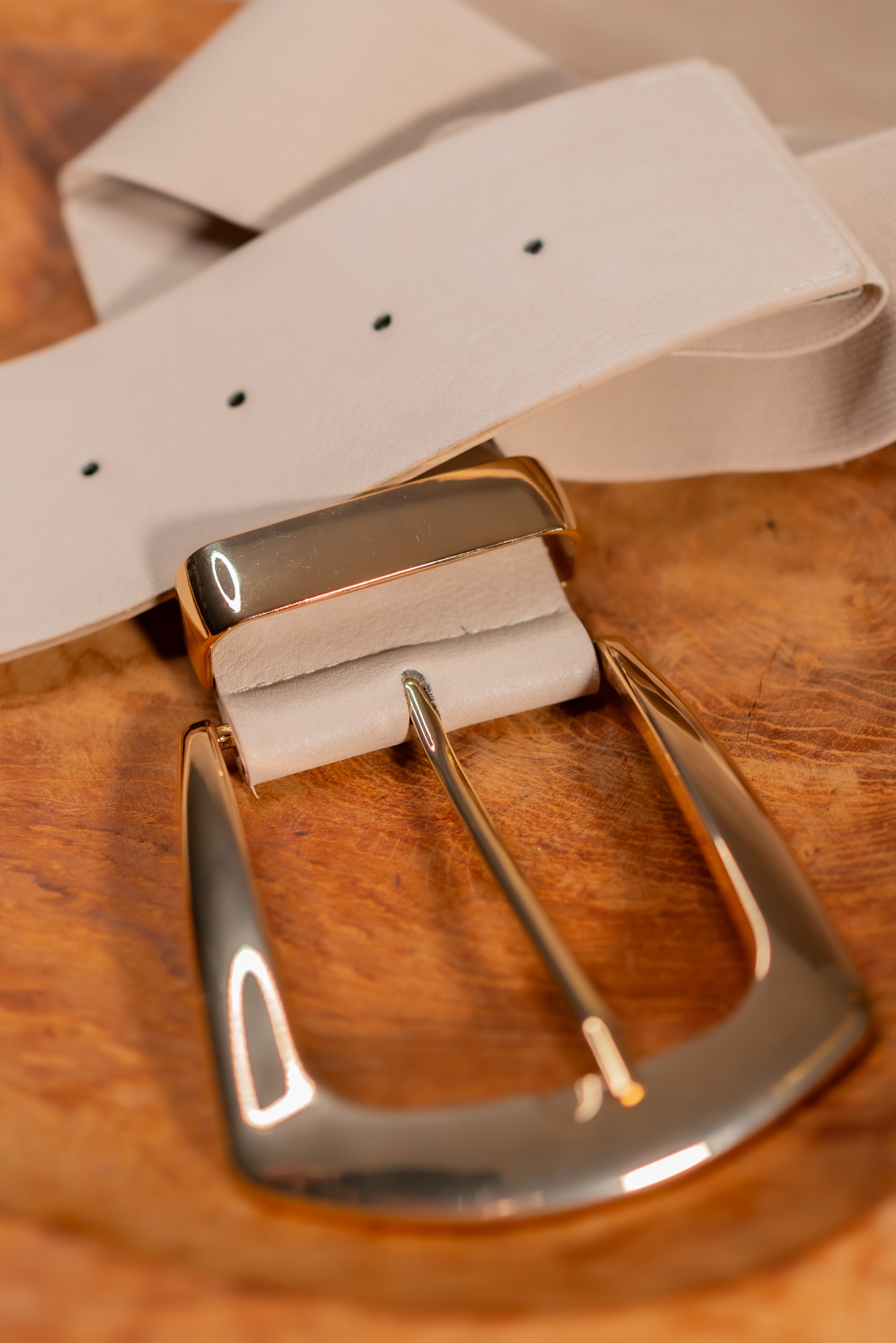 Stretchgürtel Classic Chic, beige mit goldener Schnalle