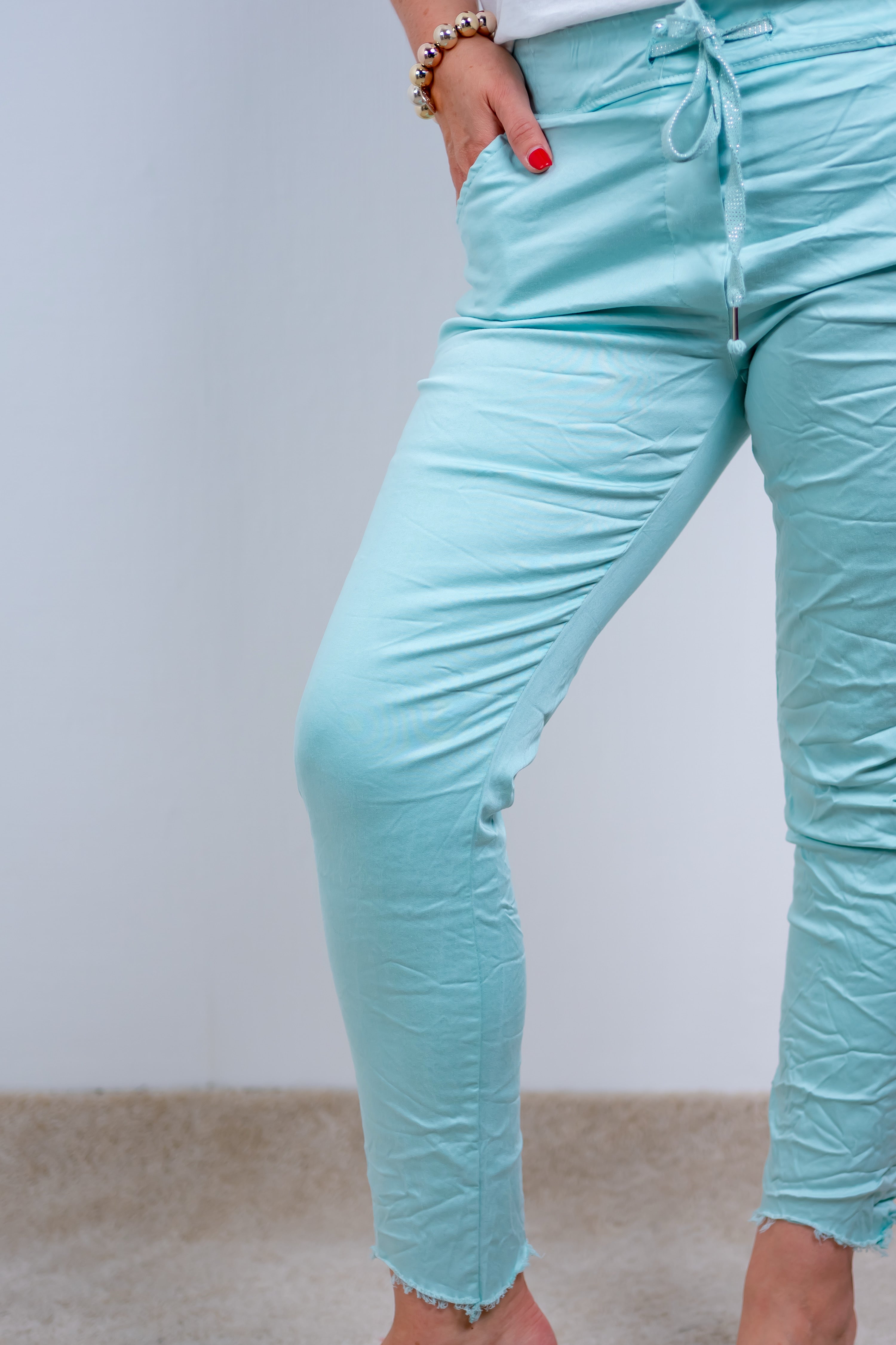 Stretchhose mit Fransen am Saum, mint