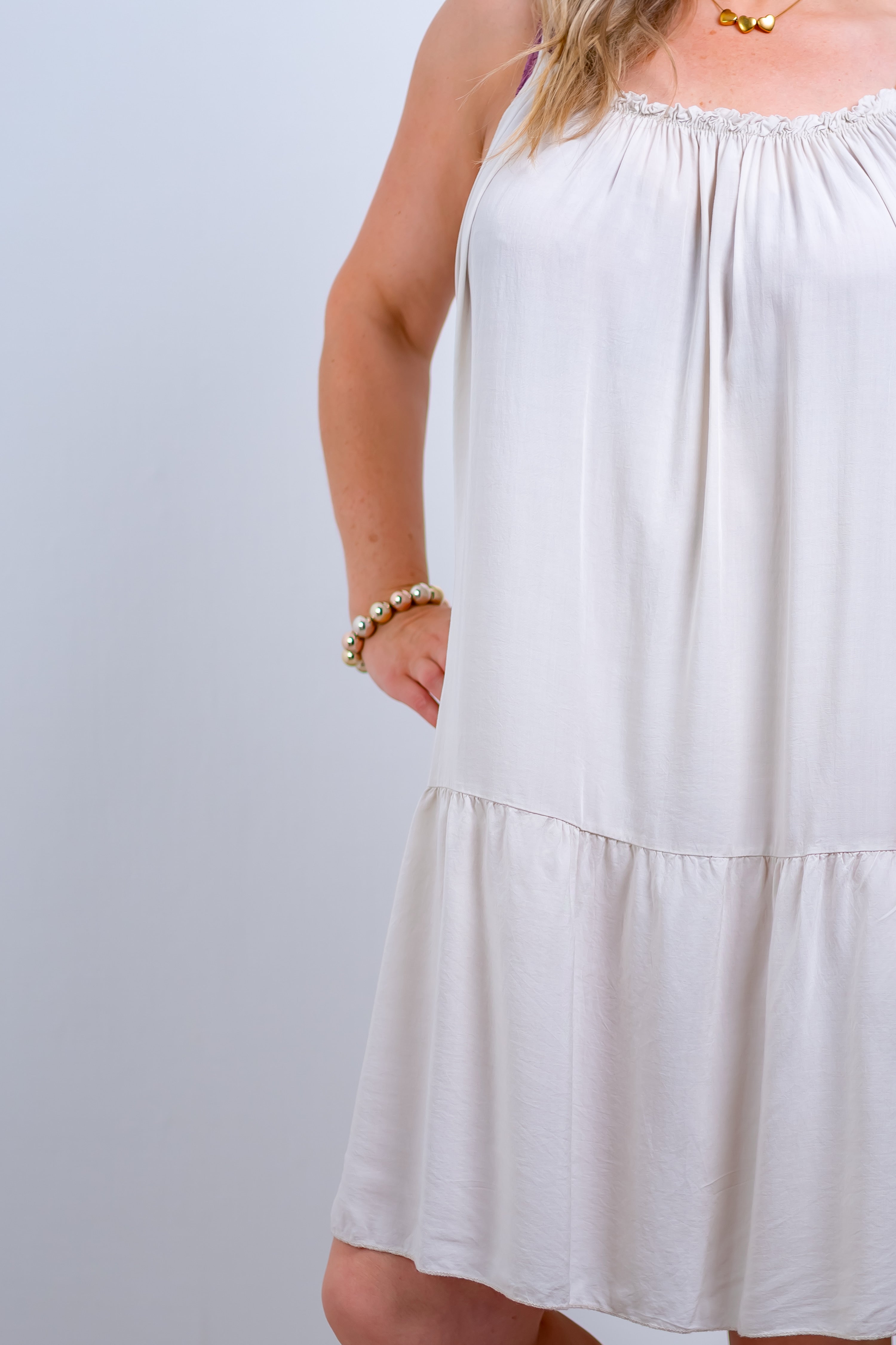 Leichtes Kleidchen, beige
