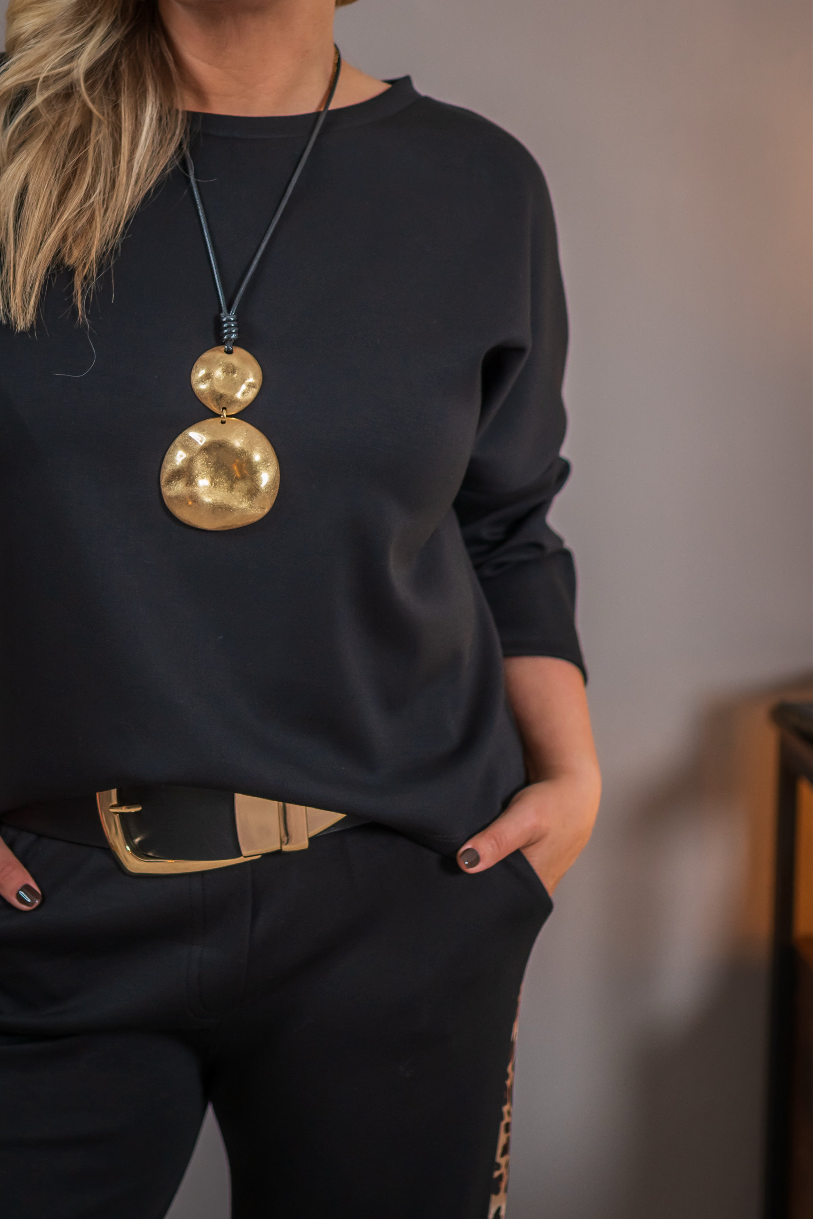 Leichtes Sweatshirt, schwarz