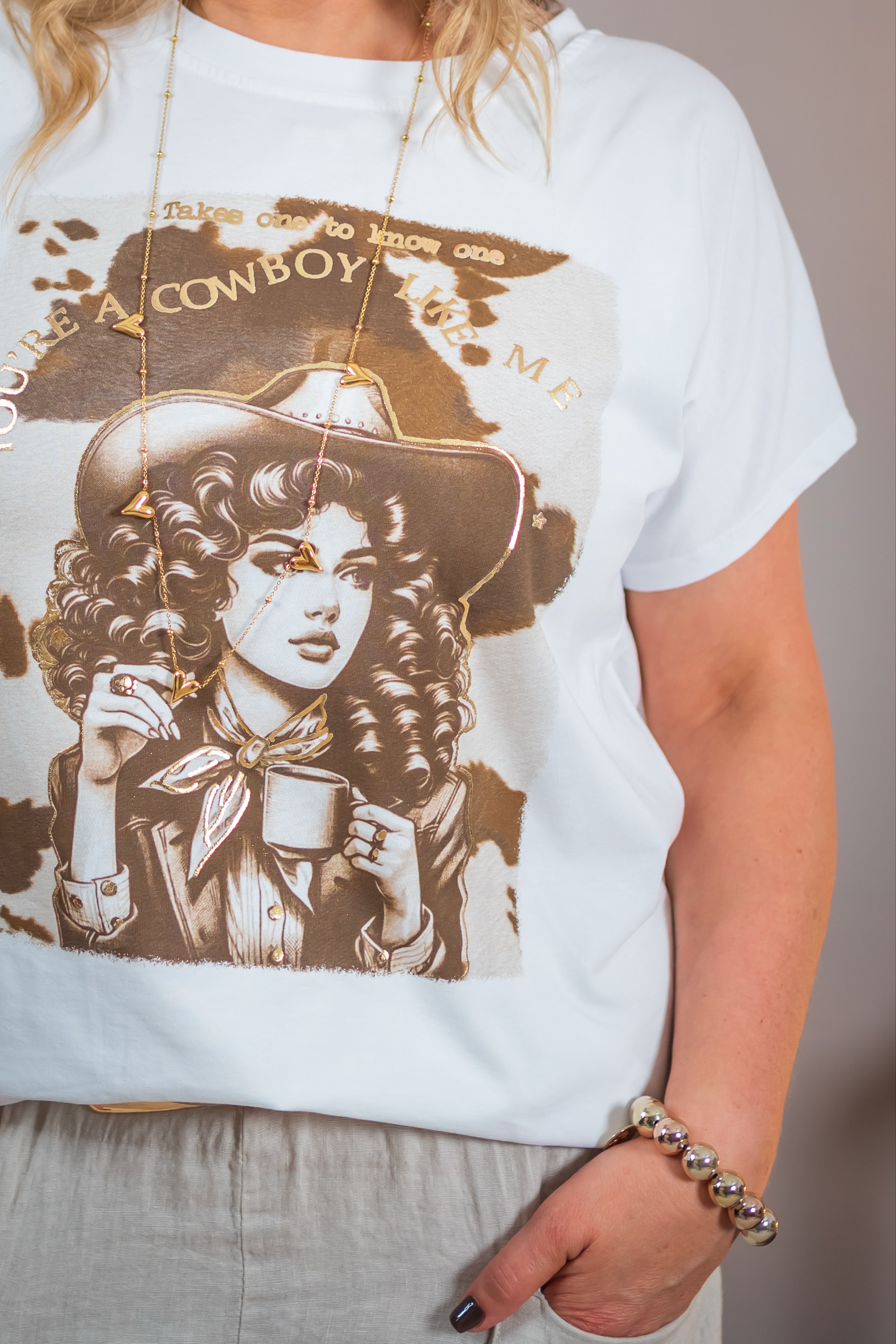 T-Shirt mit Cowgirl, weiß-bedruckt
