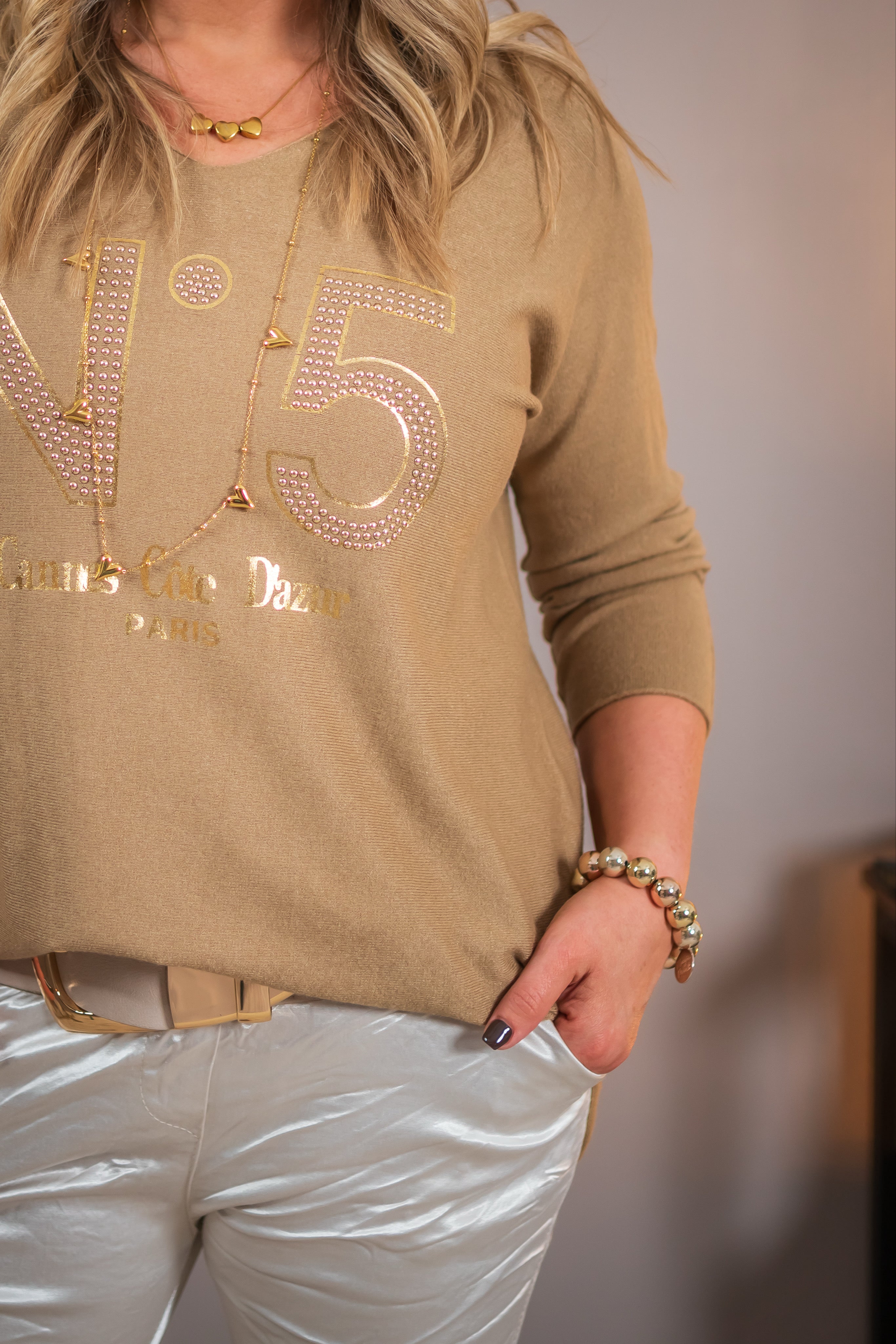 Longpullover mit Steinchen, camel