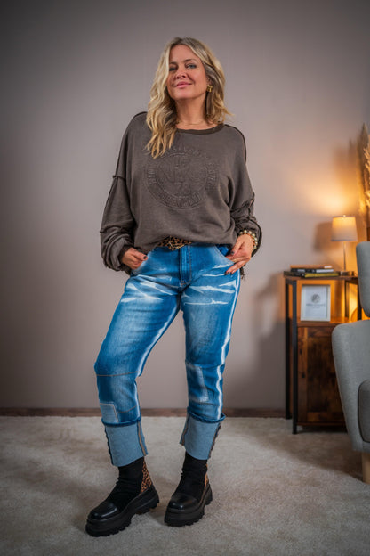Jeans mit Patches, Mittelblau