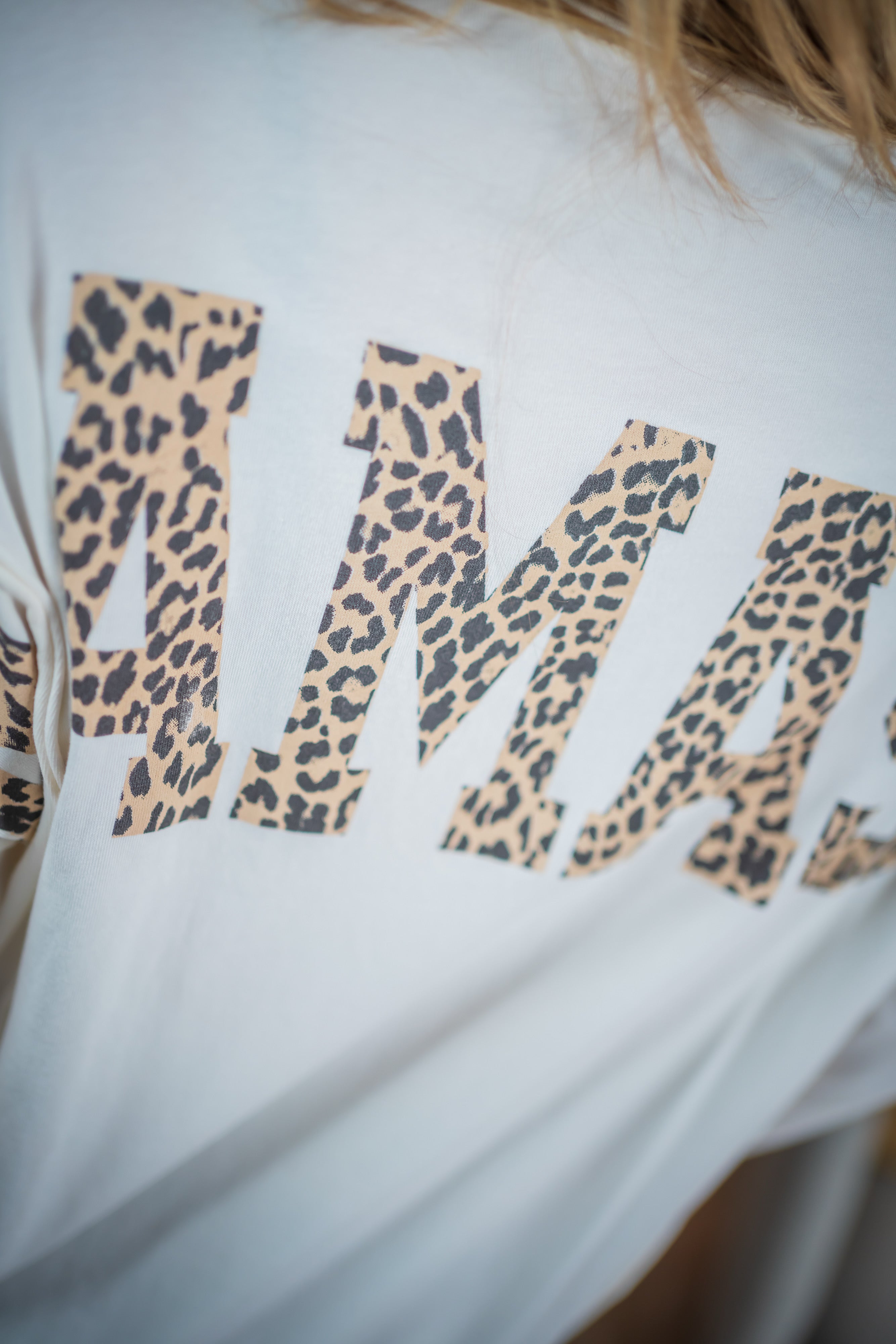 Sweatshirt mit Leo-Schriftzug, ecru