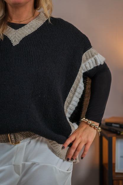Strickponcho mit V-Ausschnitt, schwarz