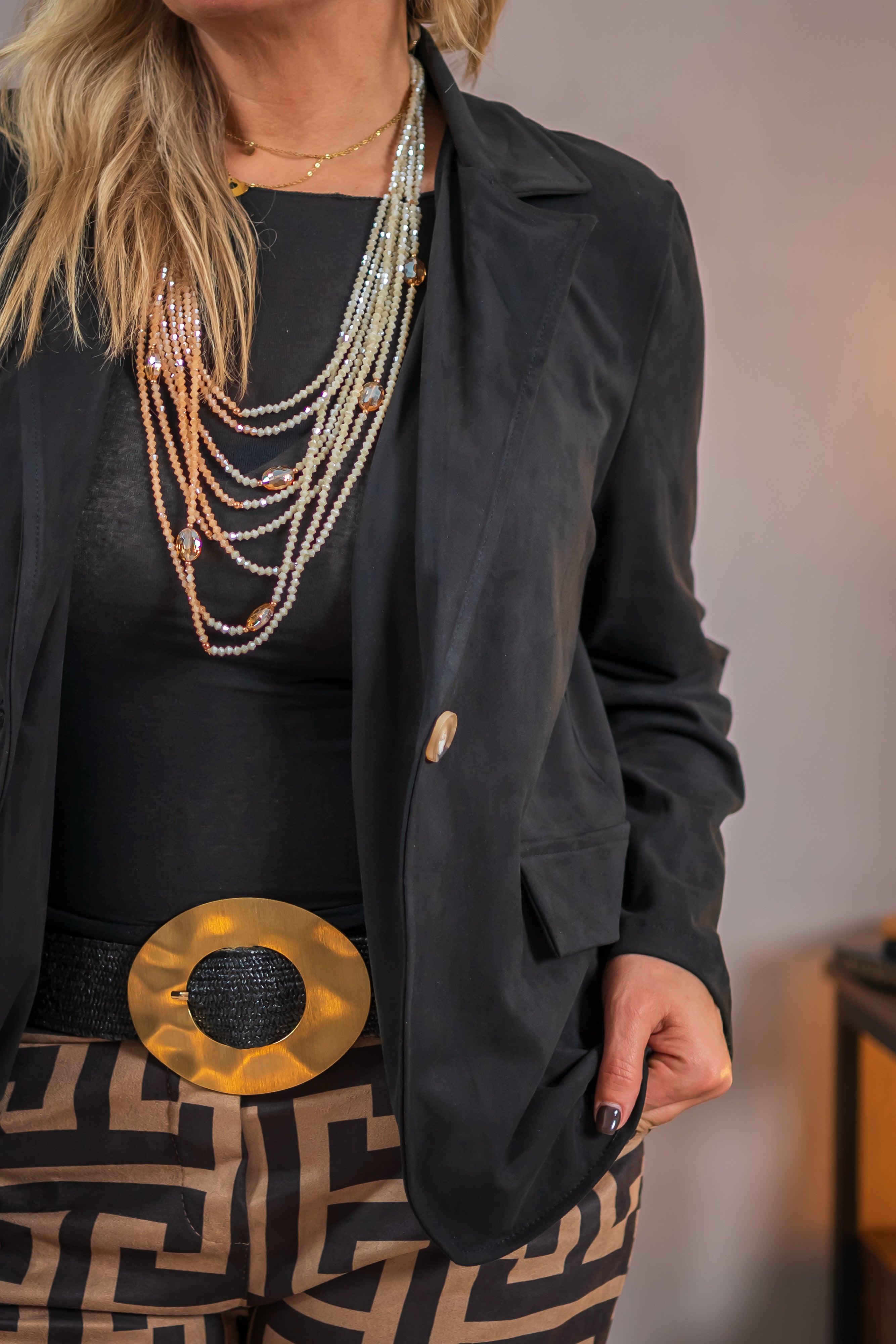 Leichter Blazer in Wildlederoptik, schwarz