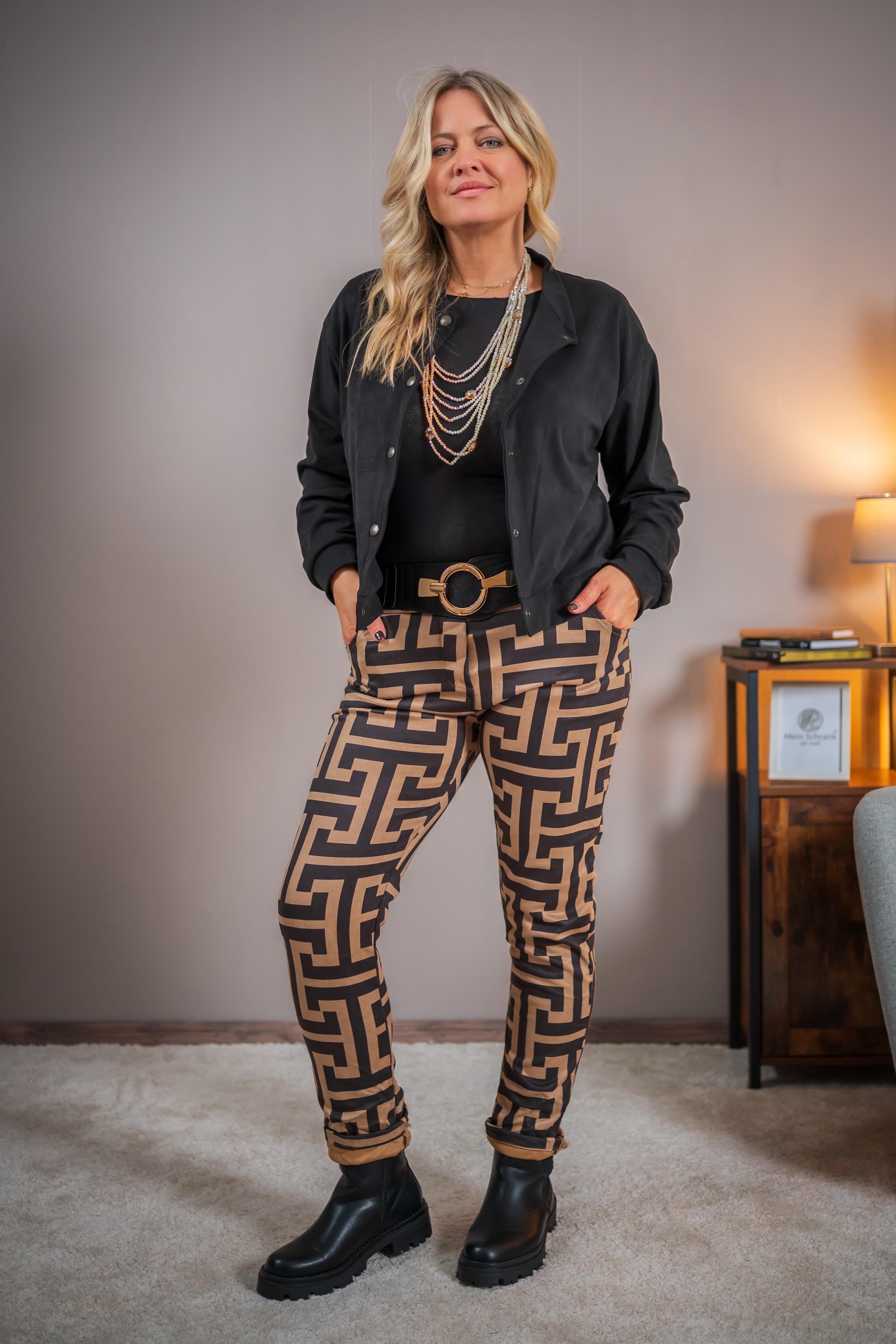 Jogpants mit Grafikprint