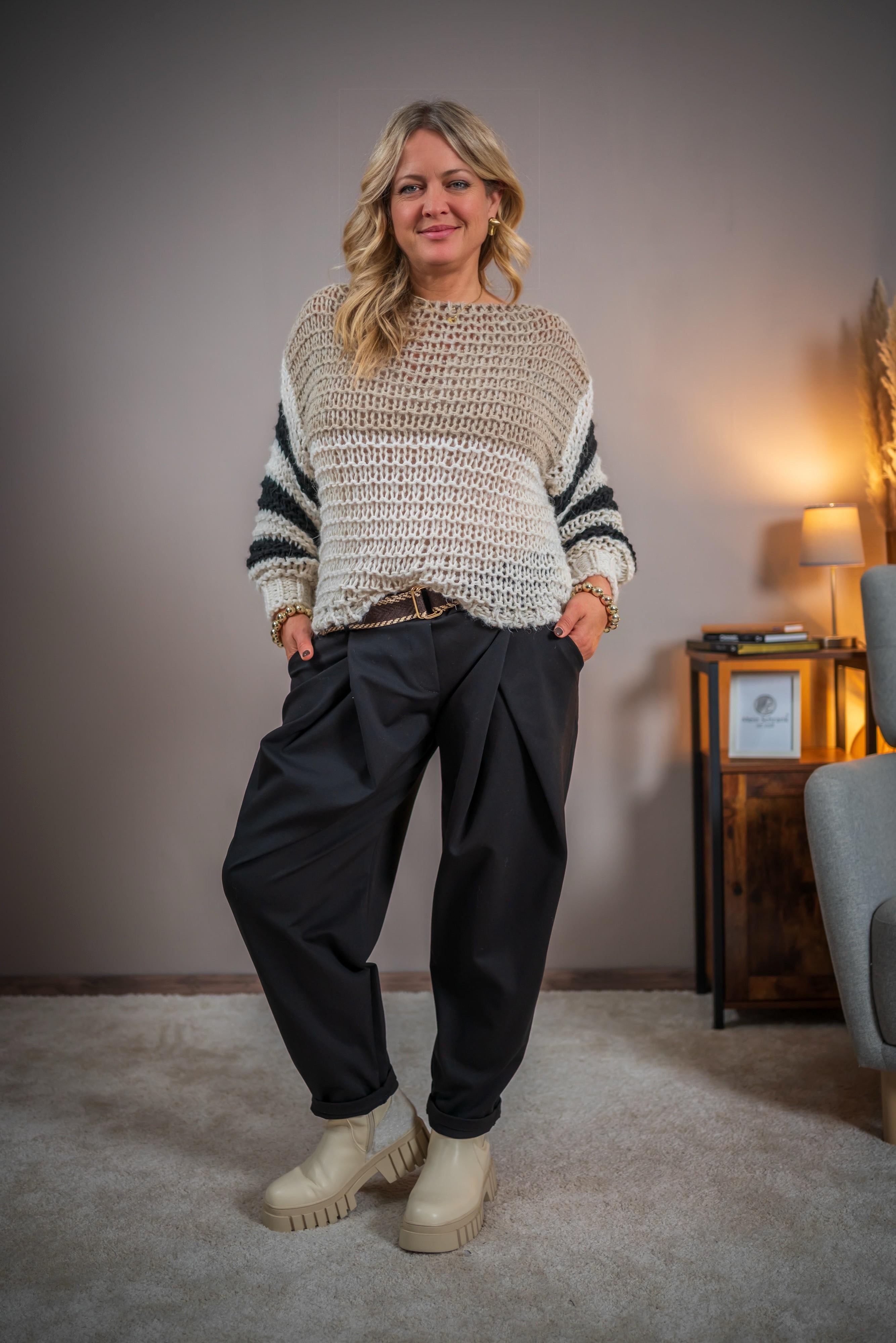 Grobmaschiger Strickpullover, mehrfarbig