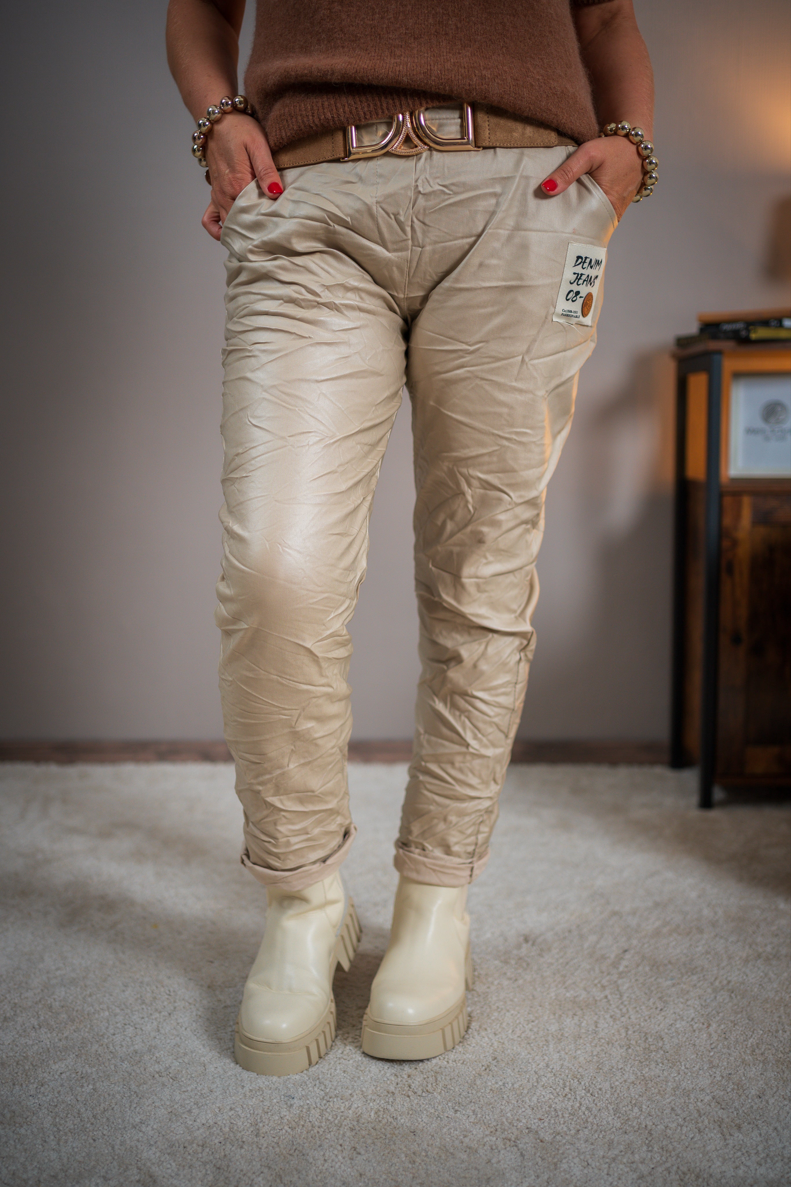 Stretchhose im Leder-Look, beige