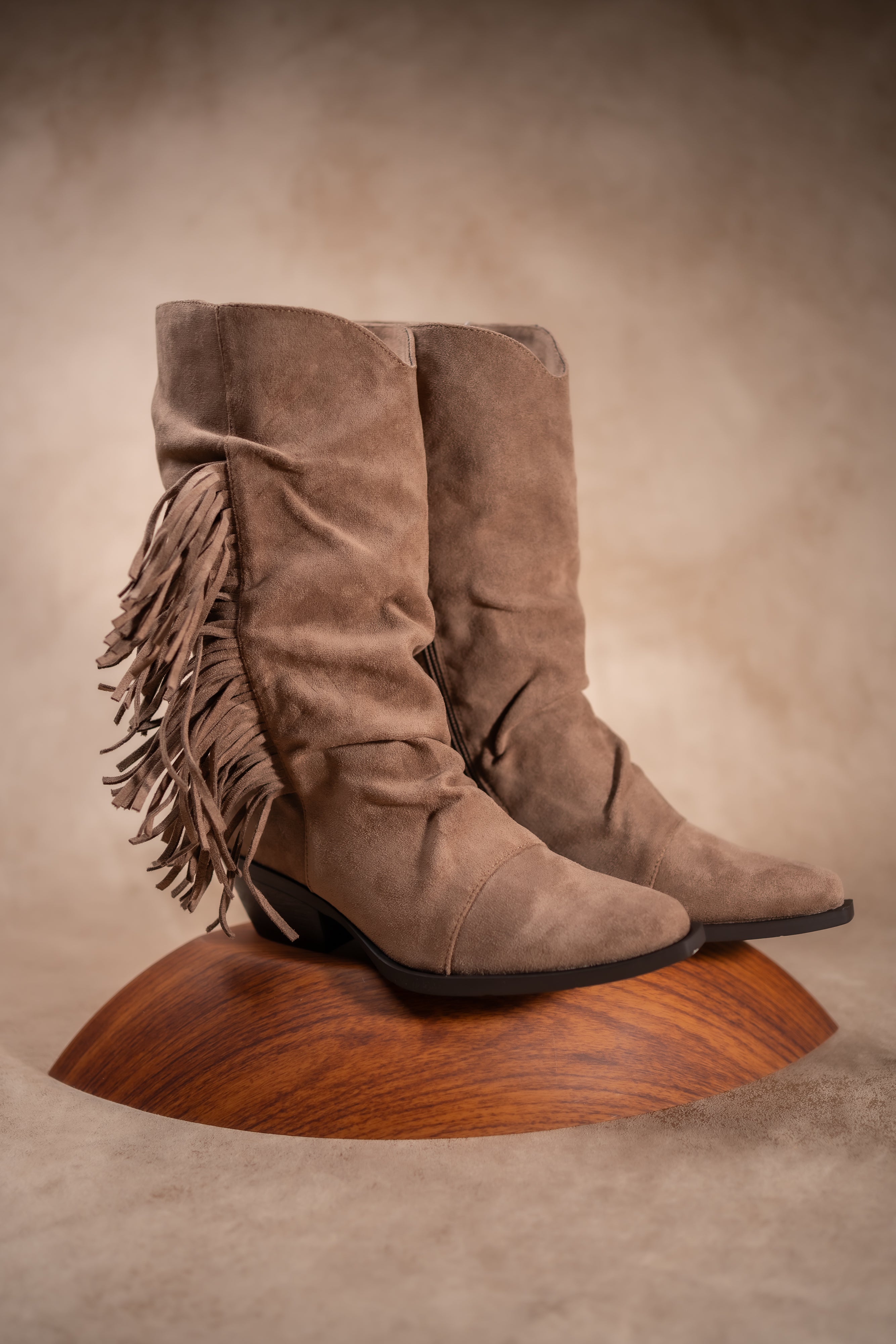 Stiefel im Westernstyle, taupe