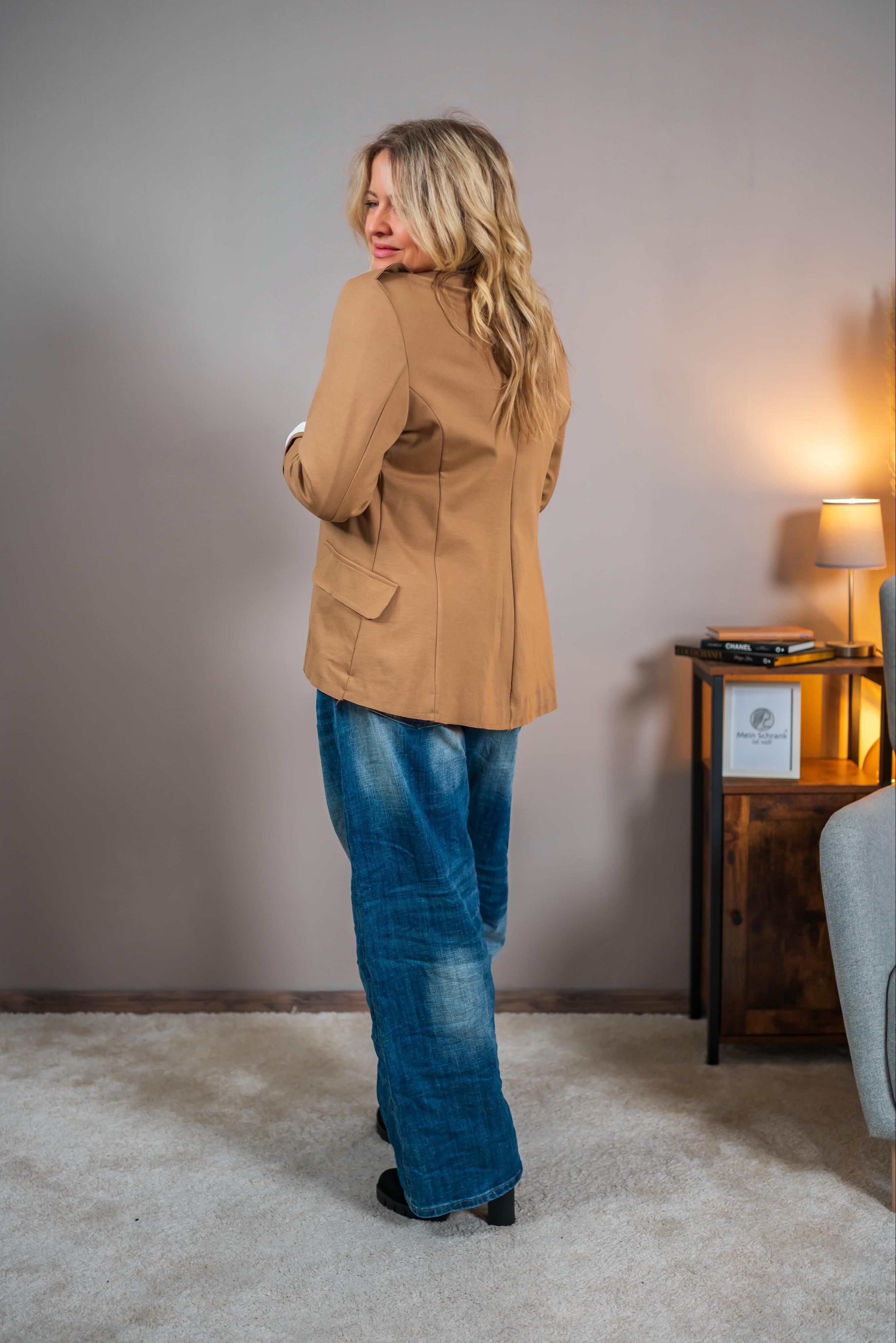 Blazerjacke mit Zierknöpfen, camel