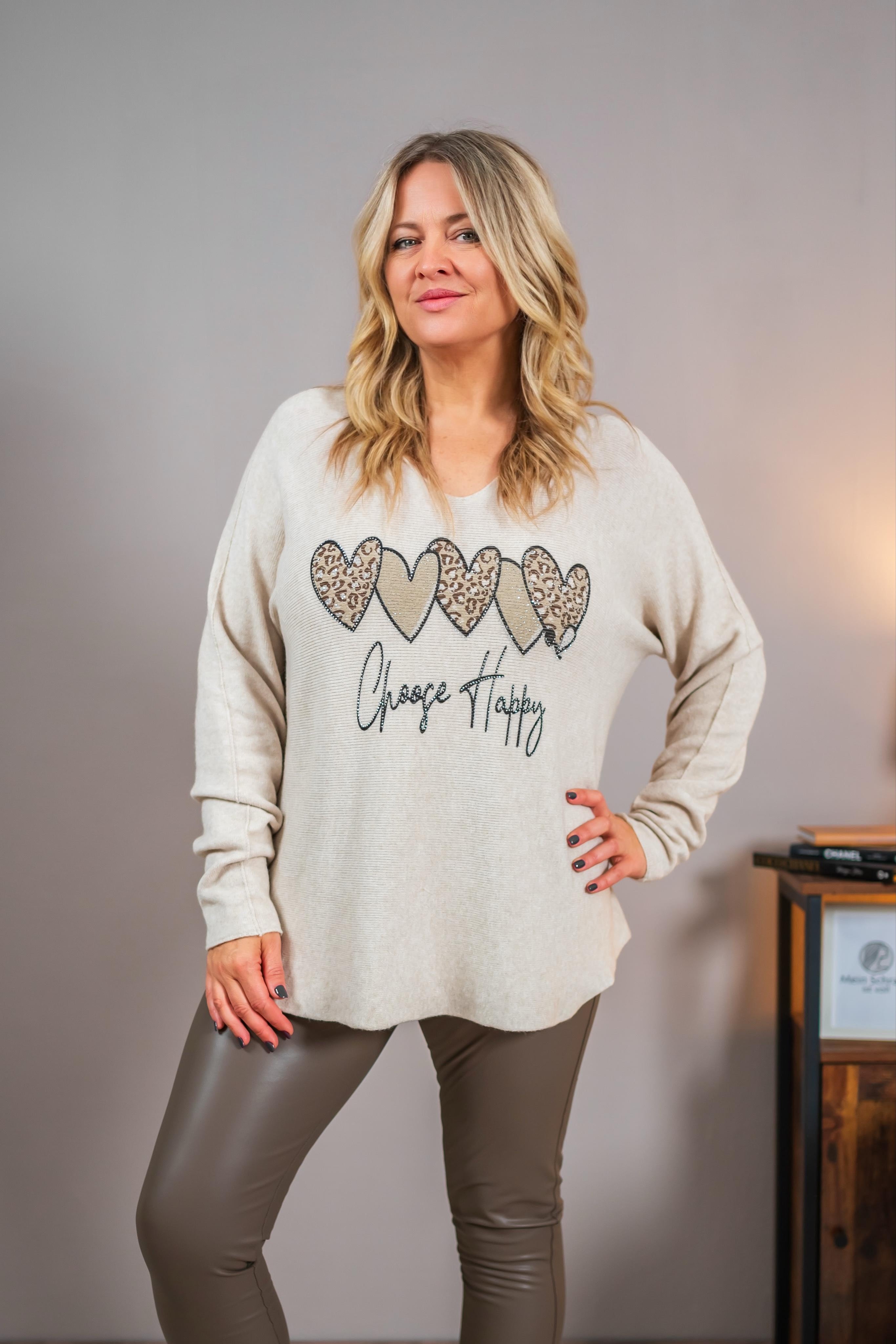 Feinstrickpullover mit Design, beige