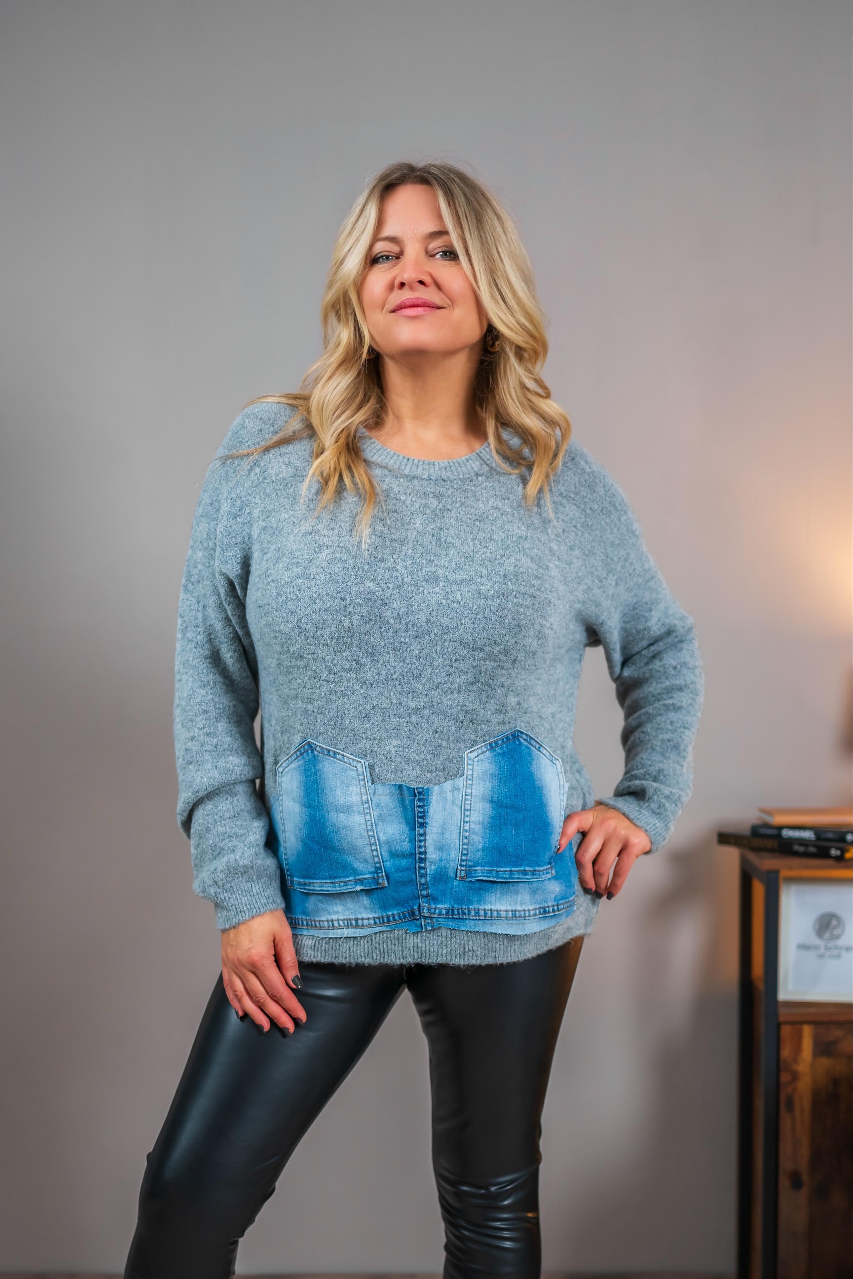Strickpullover, grau