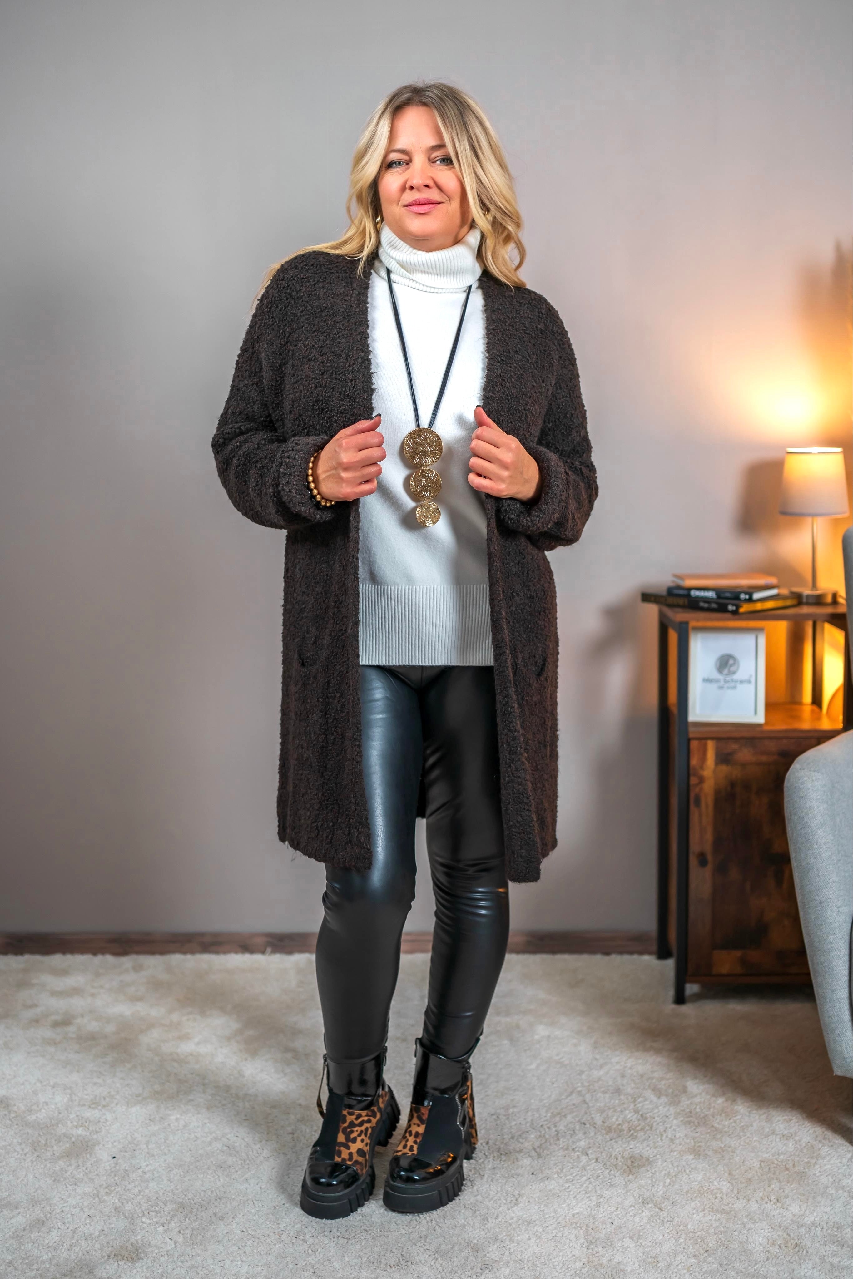 Bouclé-Cardigan, braun