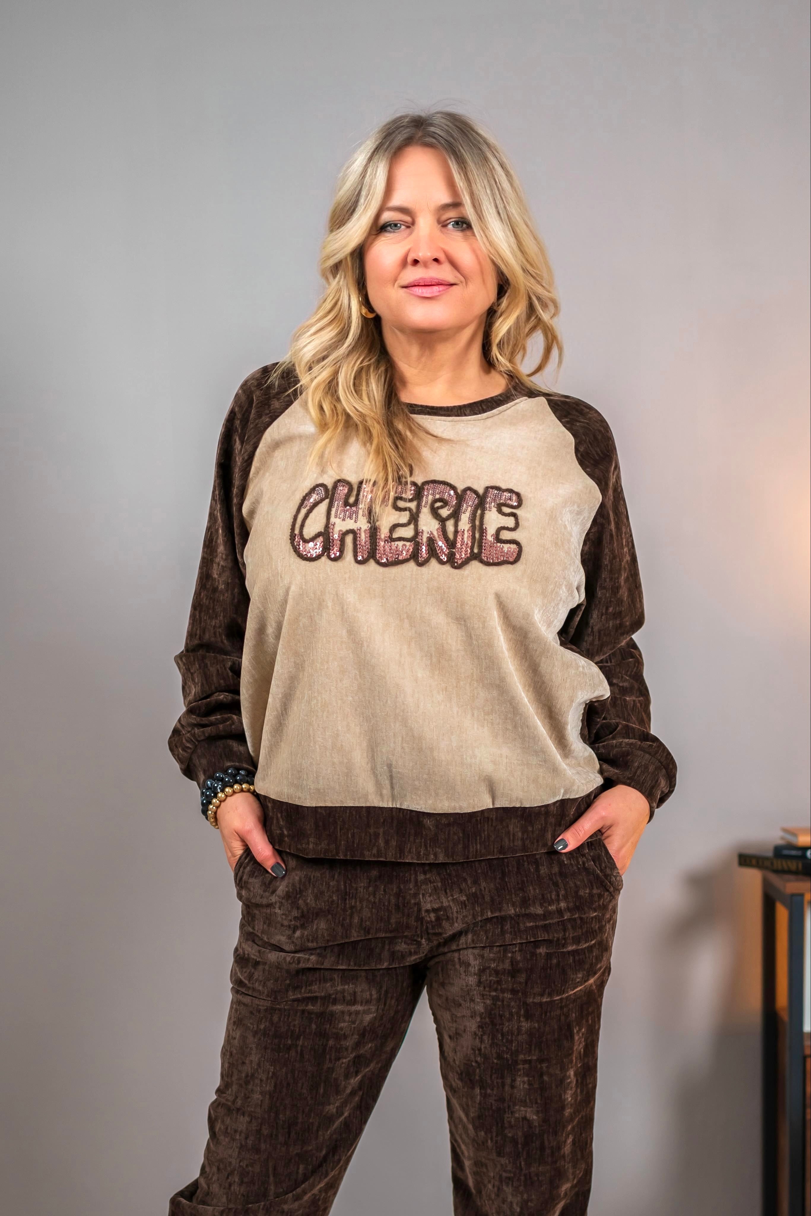 Sweatshirt mit Schriftzug, beige/braun