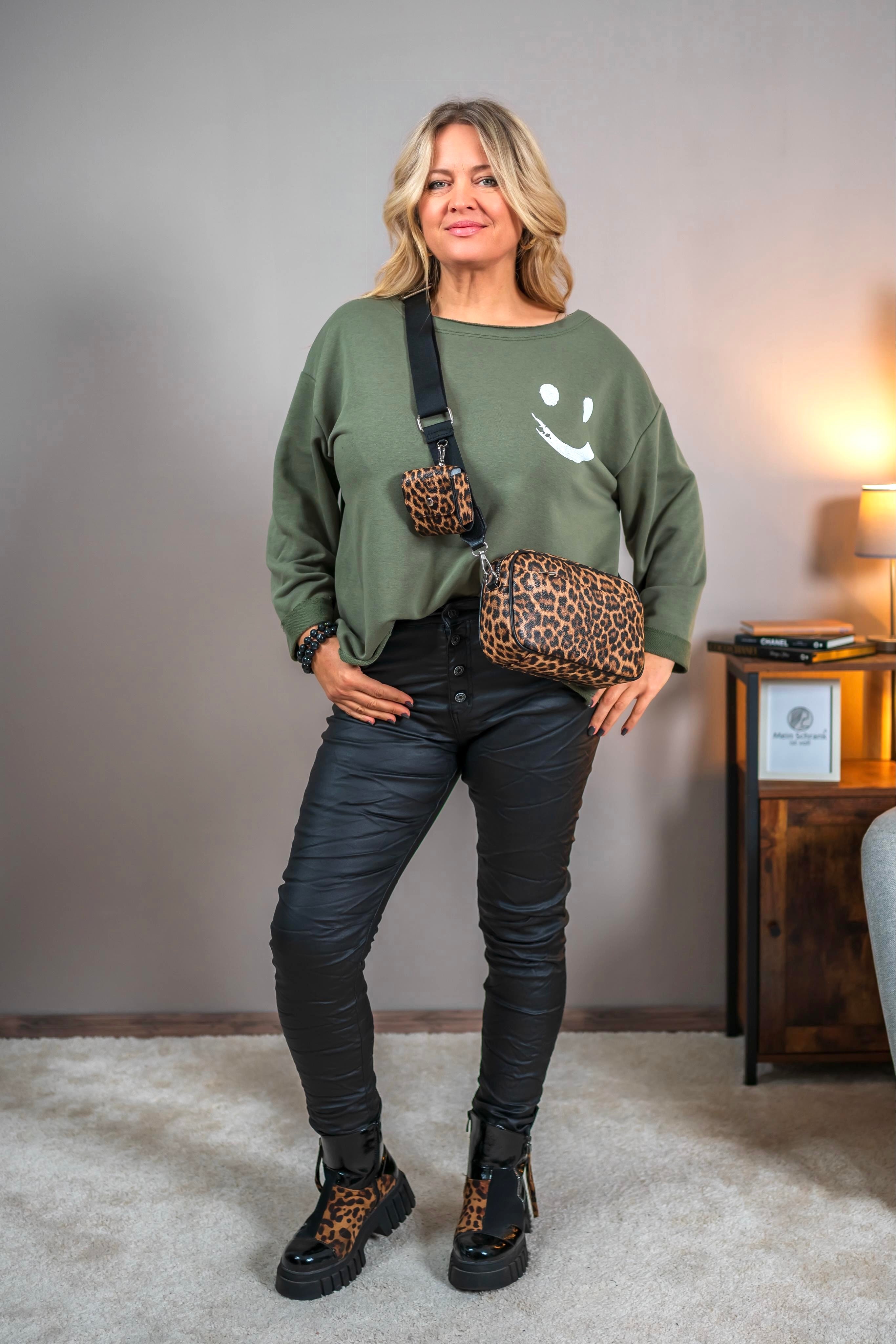 Sweatshirt mit Smiley-Print, khaki