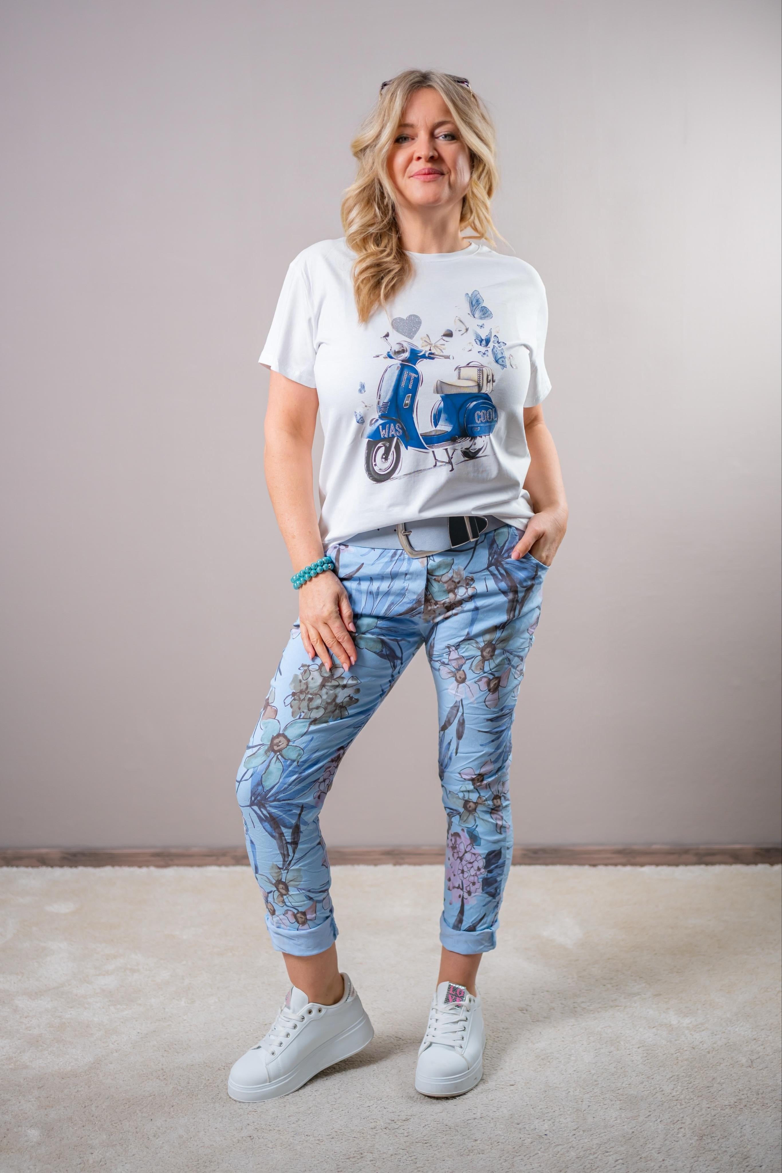 T-Shirt mit stylischem Print, weiß