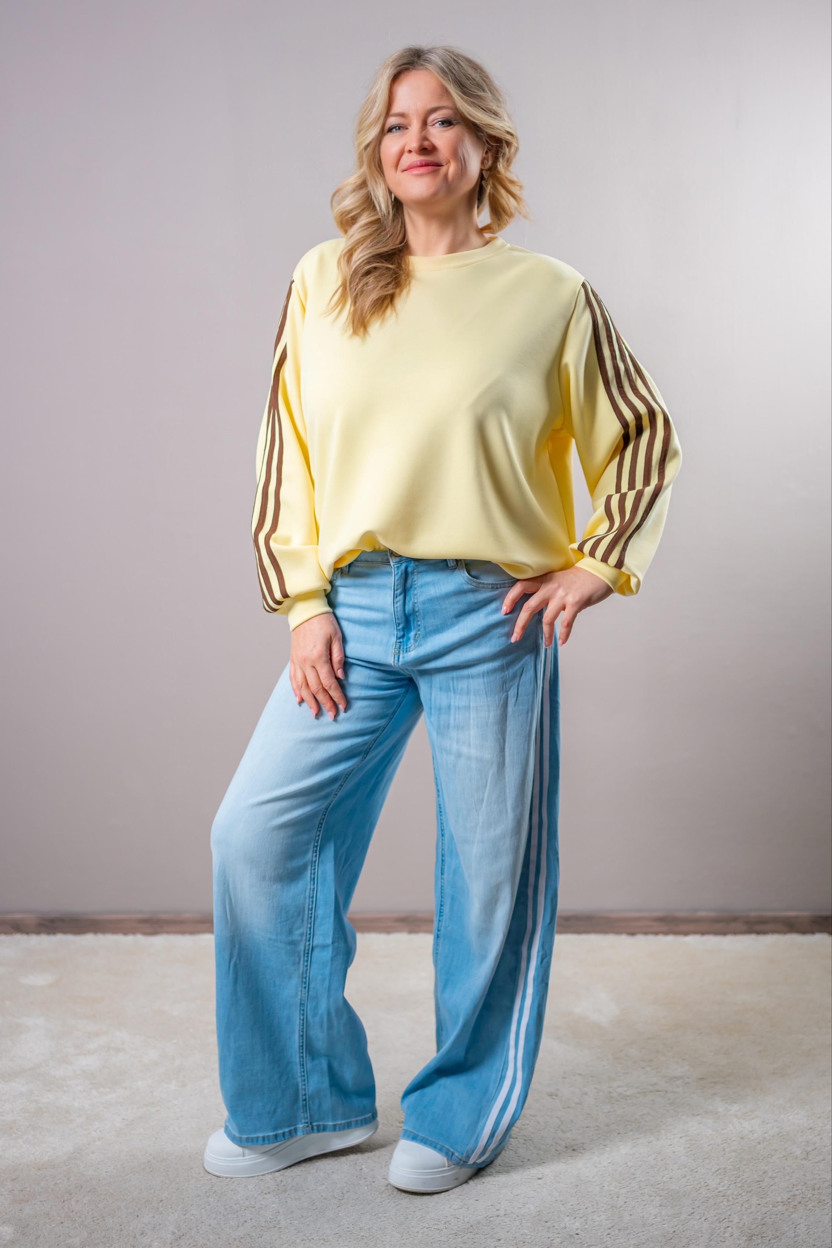 Lässiges Sweatshirt mit Streifen, gelb/braun