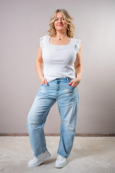 Kurzarm-Shirt mit Spitzen-Details, weiß