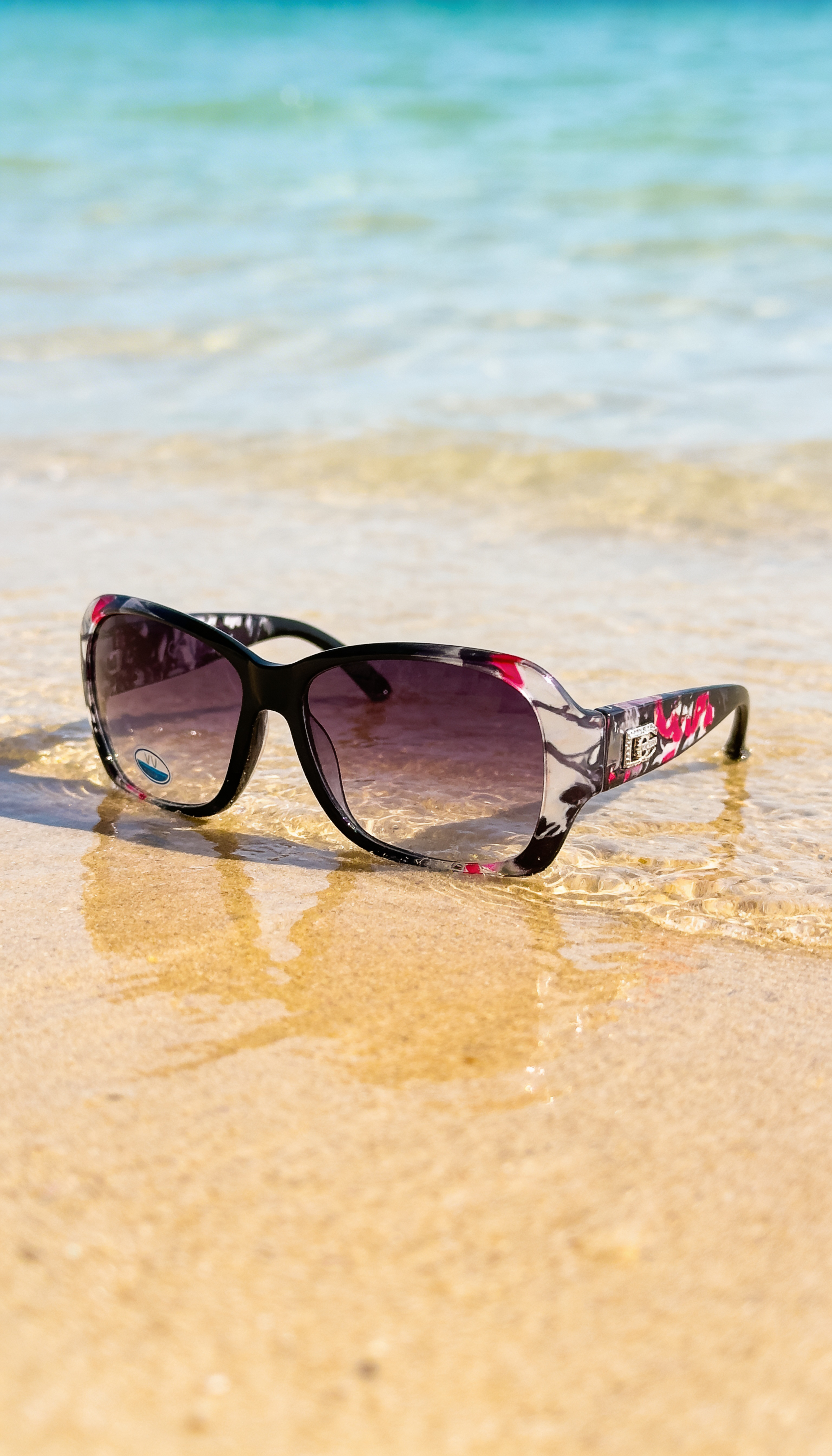 Sonnenbrille in Retro-Look, verschiedene Farben