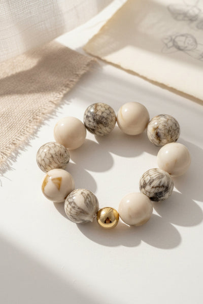 Perlenarmband, beige marmoriert