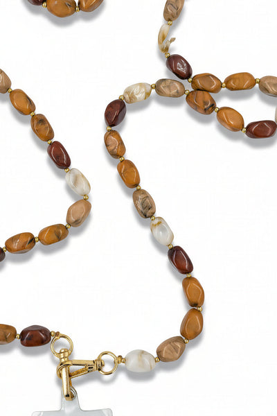 Handykette mit ovalen Perlen in Braun und Creme, marmoriert