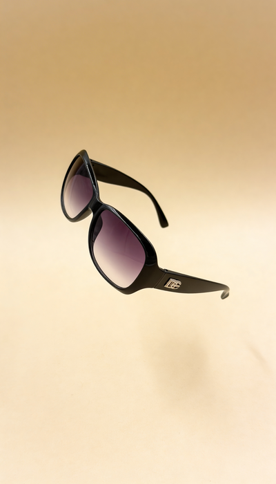Sonnenbrille in Retro-Look, verschiedene Farben