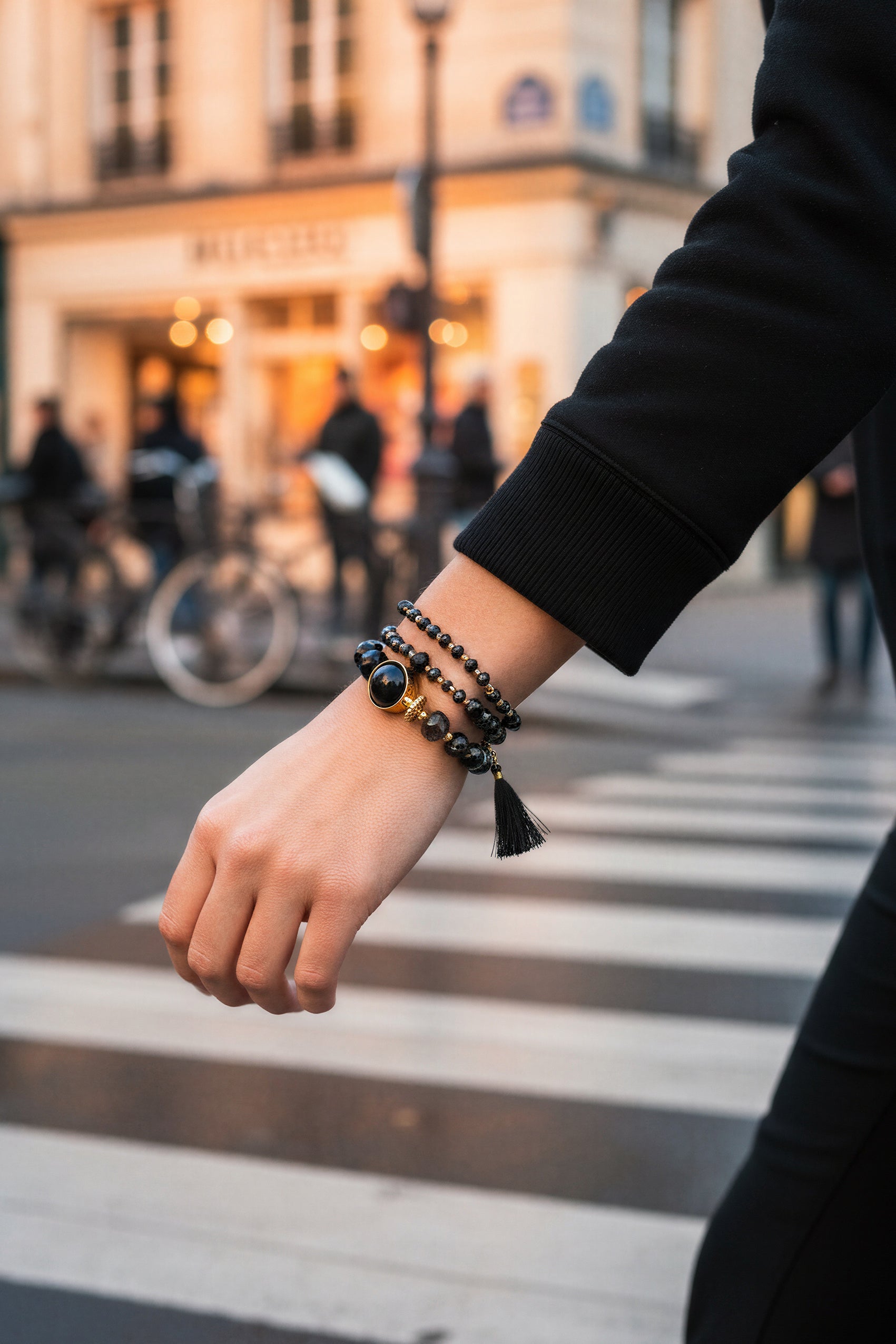 Armband-Set, schwarze Perlen und Goldakzente