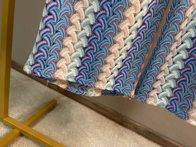 Strick-Hose mit Lochmuster, pastellfarben 2.Wahl