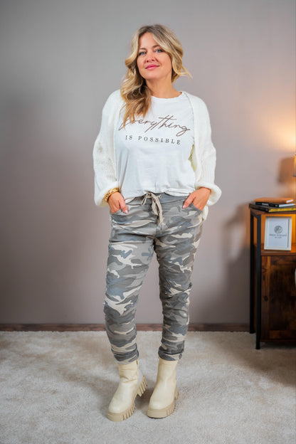 Jogpants mit Camouflage-Muster