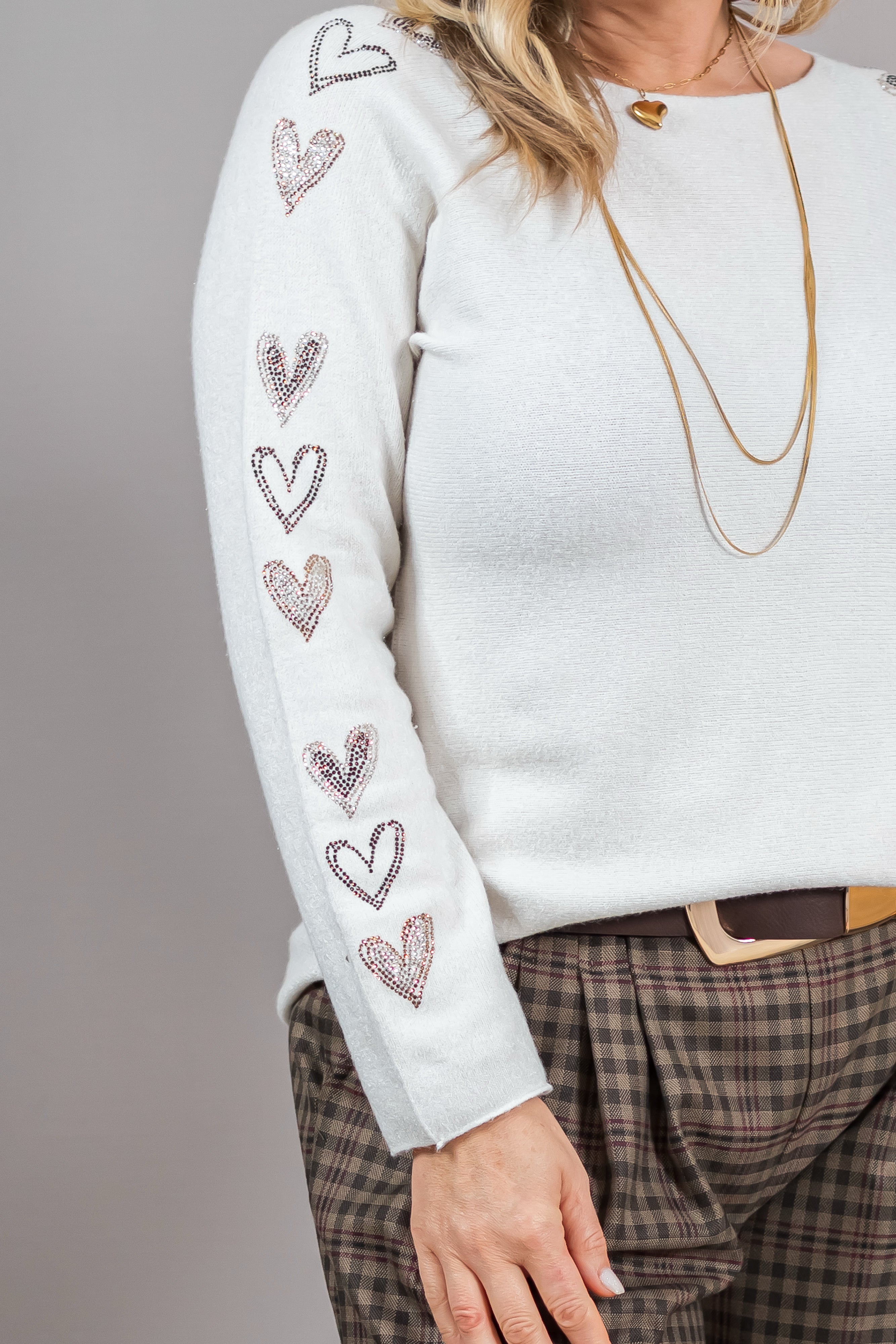 Strickpullover mit Glitzerherzen, ecru