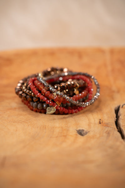 Kristall-Armband-Set in Braun-Bronze mit goldenem Herzanhänger, 9-teilig