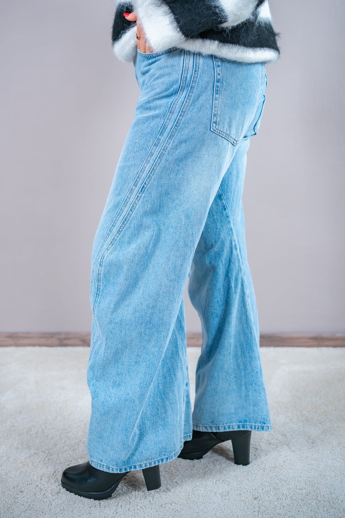 Barrel-Fit Jeans "Urban Curve", light blue