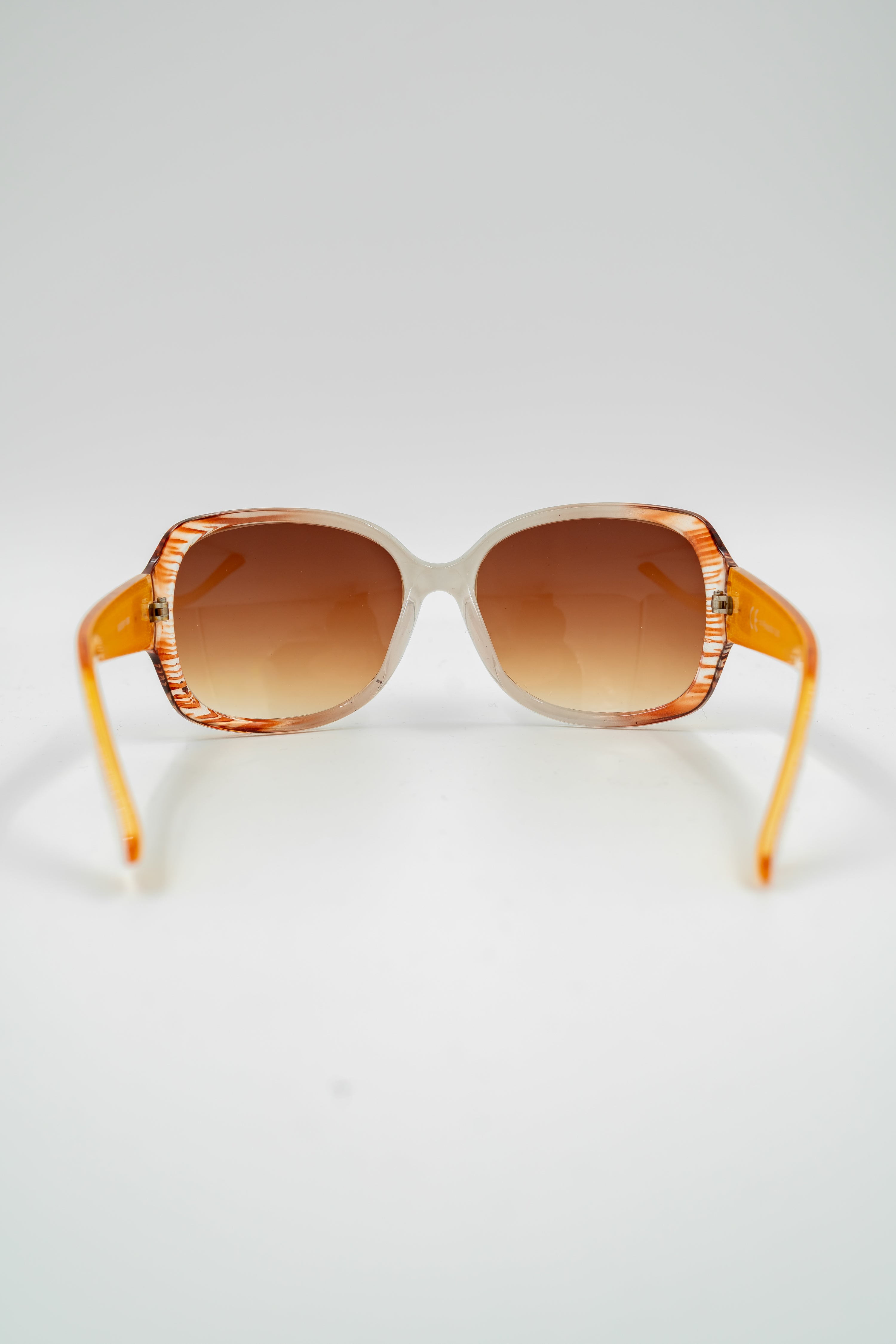 Sonnenbrille, weiß-braun