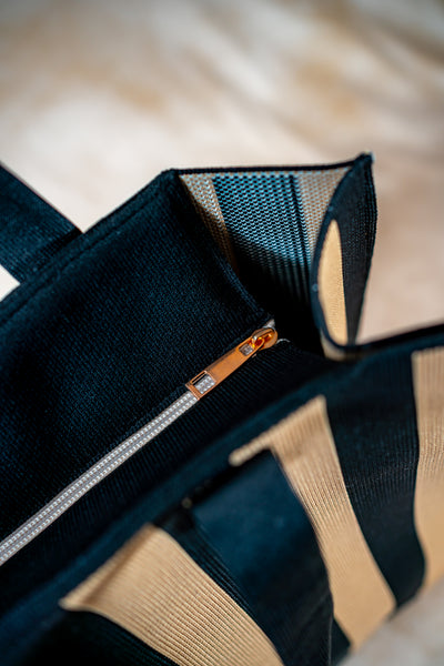 Weicher Shopper in Schwarz-Camel in Blockstreifen