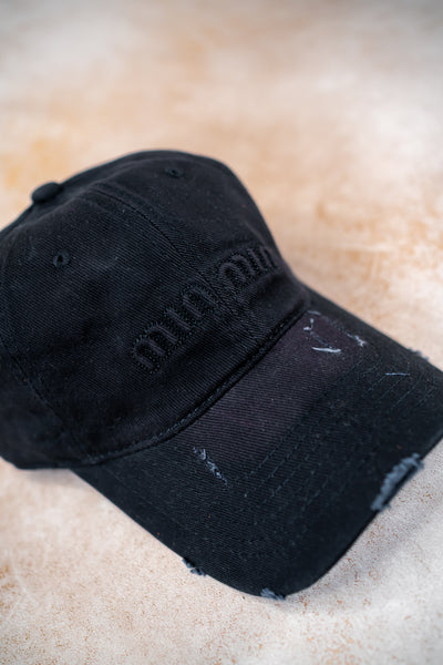 Cap im Destroyed-Look, schwarz