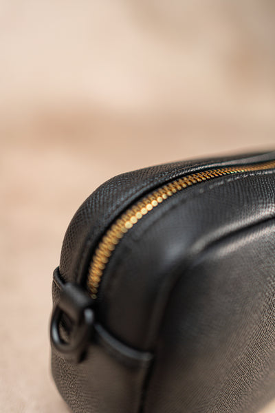 Umhängetasche Alba in Schwarz