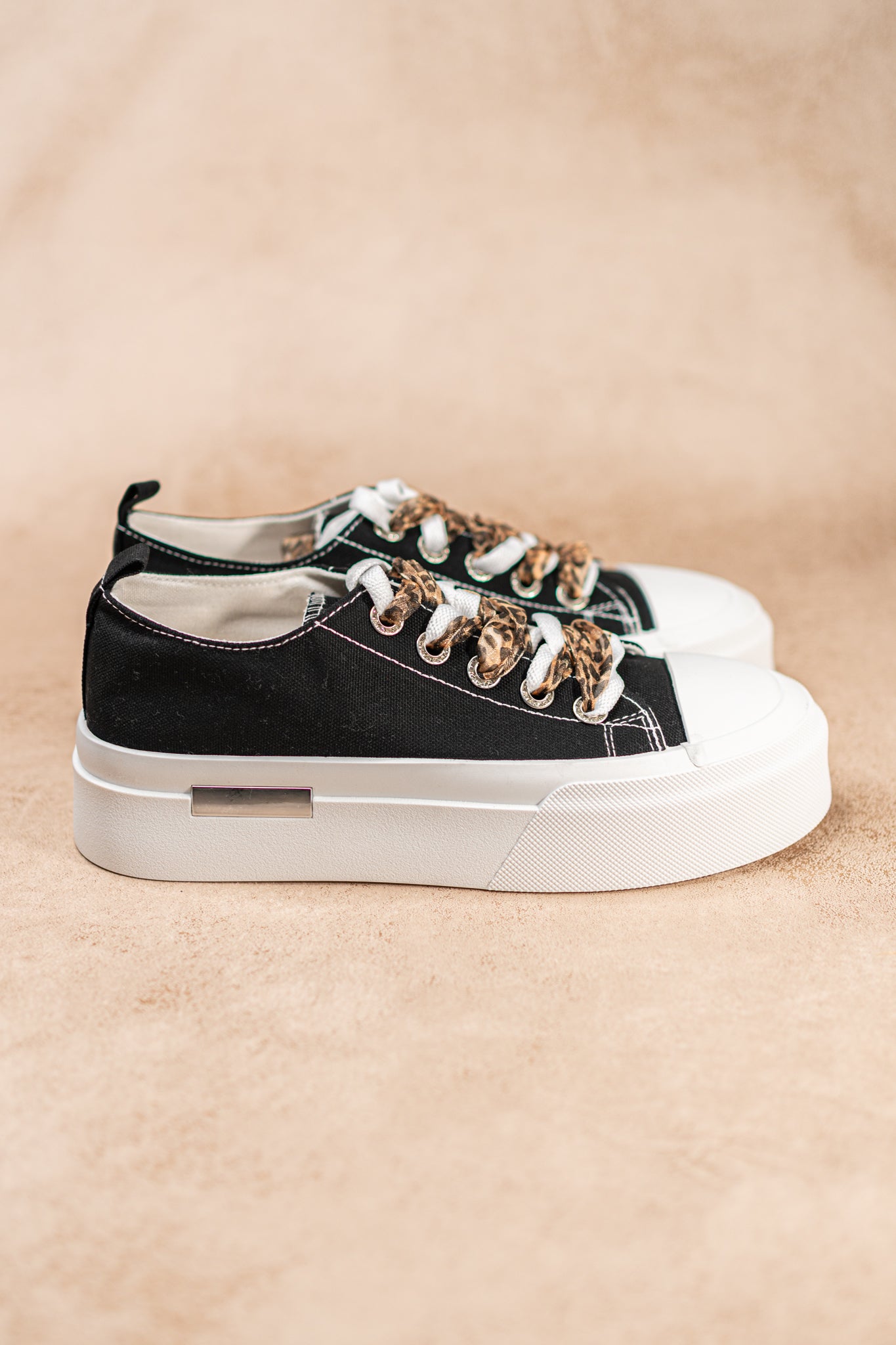 Sneaker Koln
